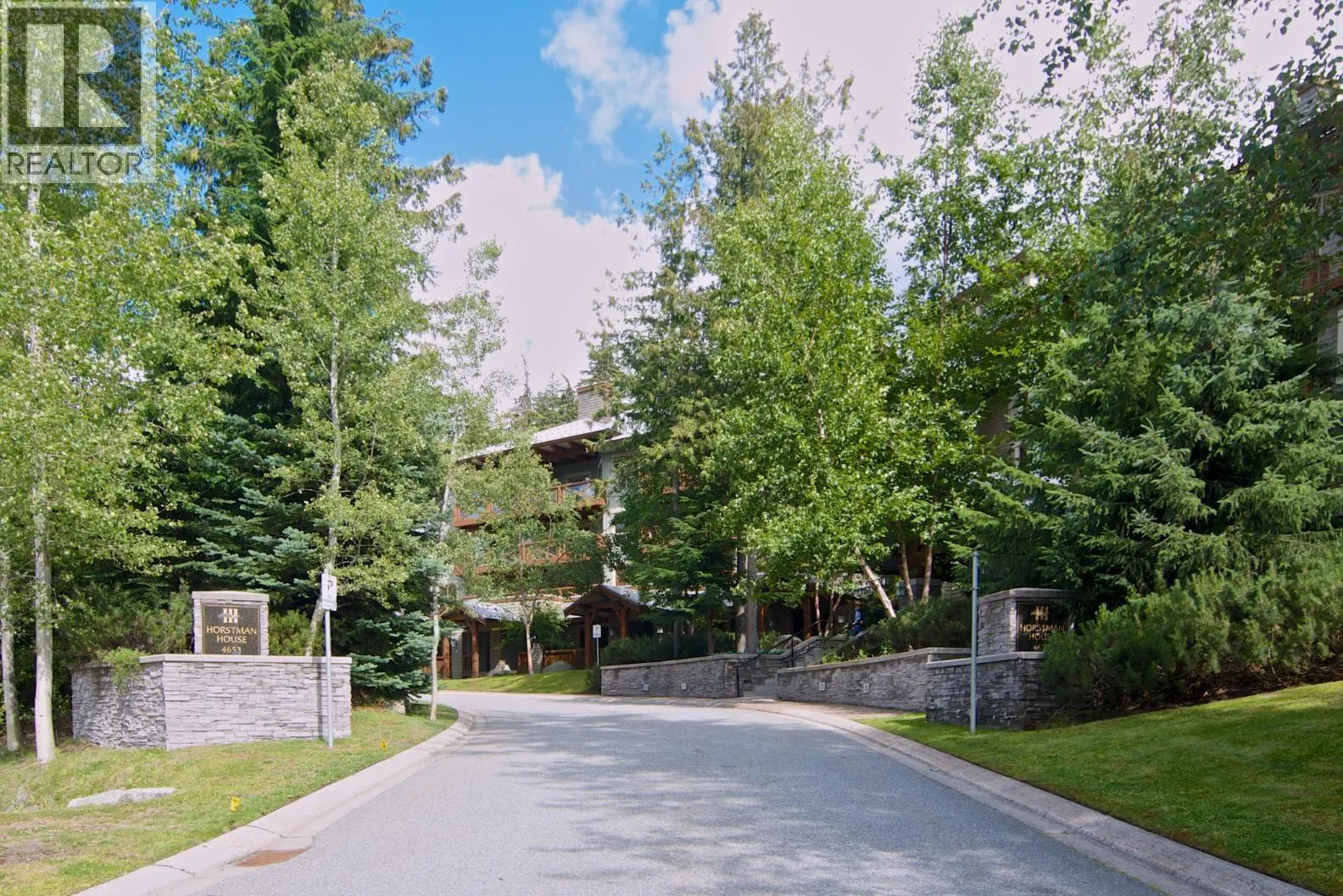 310G2 4653 BLACKCOMB WAY