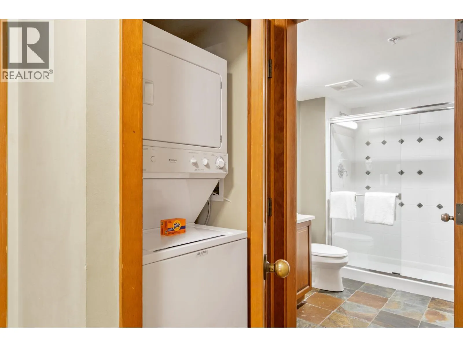310G2 4653 BLACKCOMB WAY