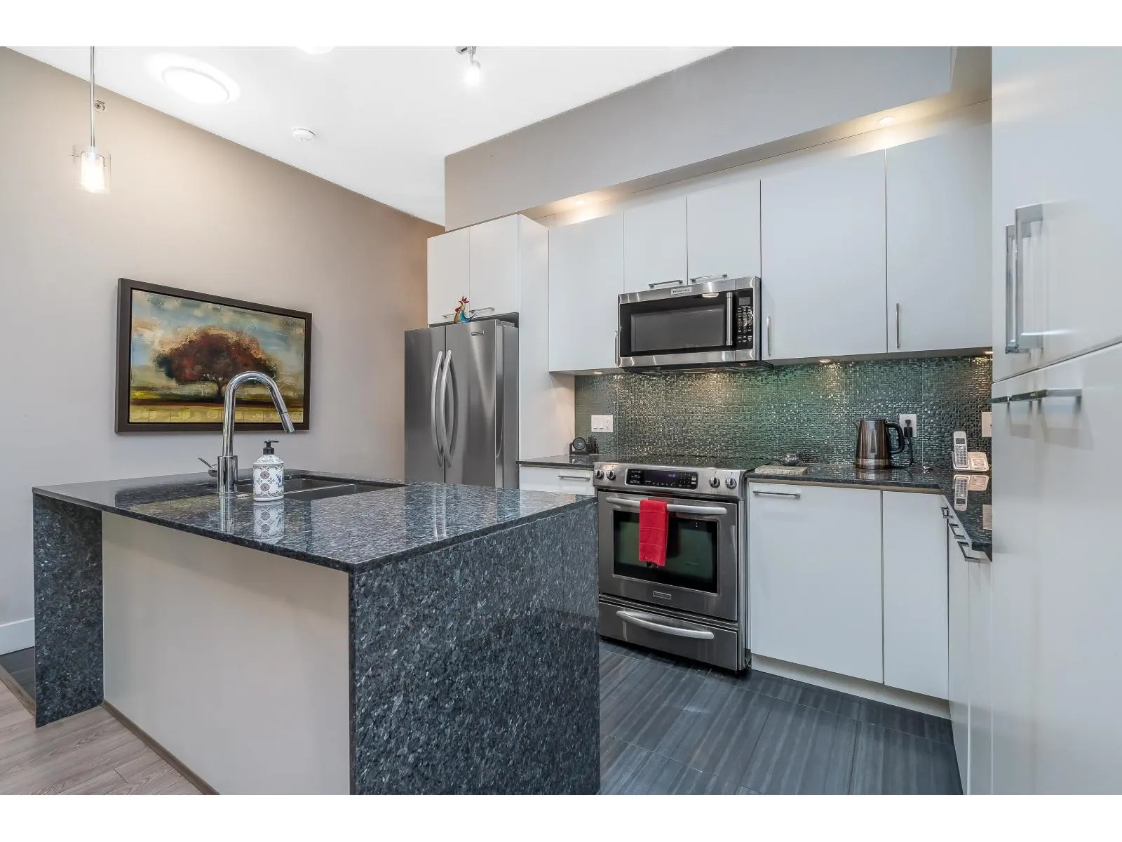 #C410 20211 66TH AVENUE