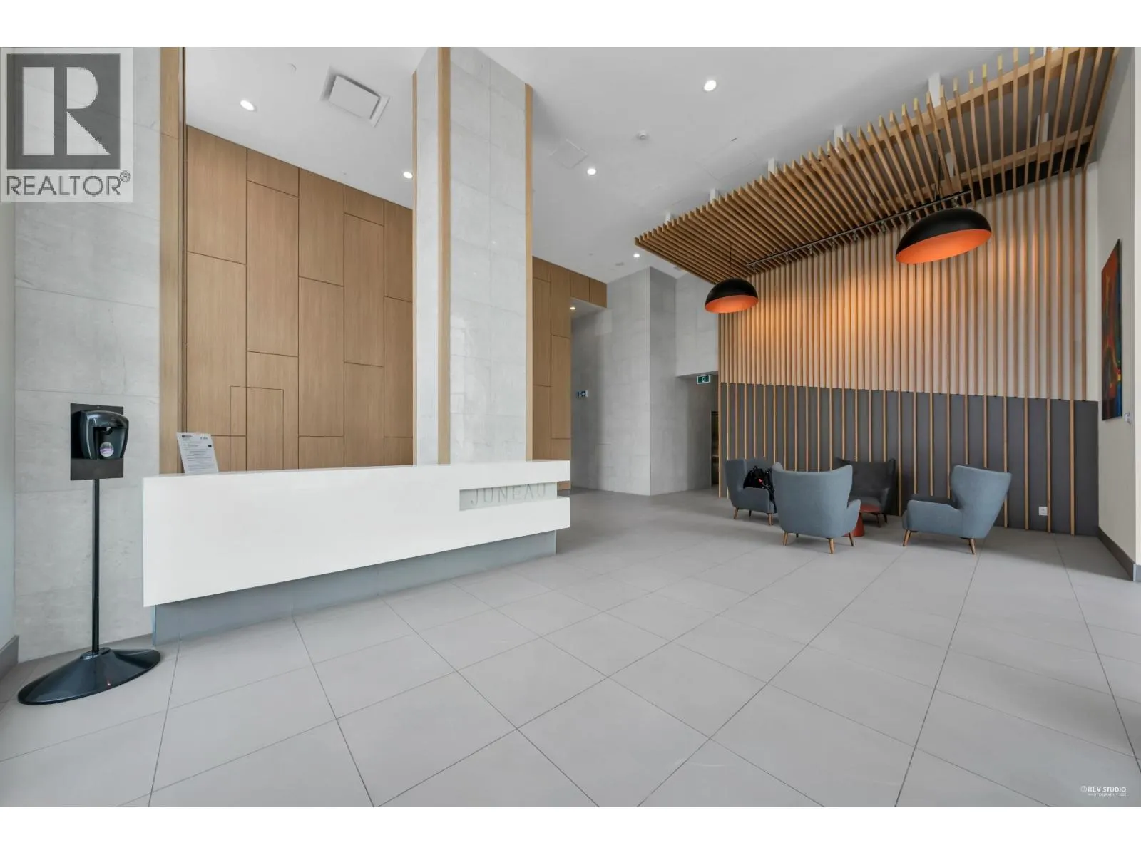 1704 4465 JUNEAU STREET