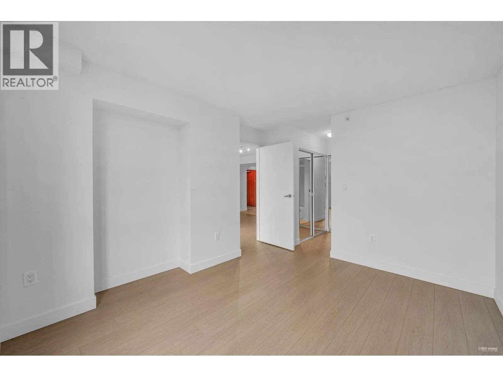 1705 7878 WESTMINSTER HIGHWAY