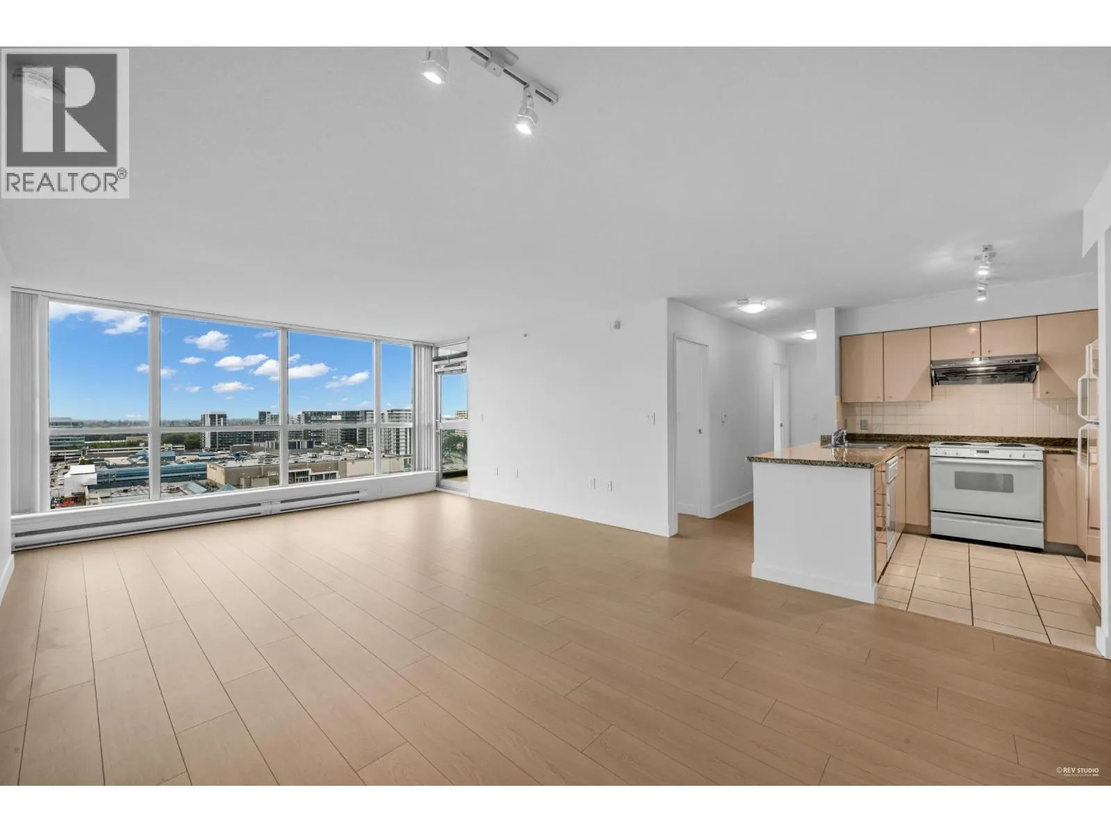 1705 7878 WESTMINSTER HIGHWAY