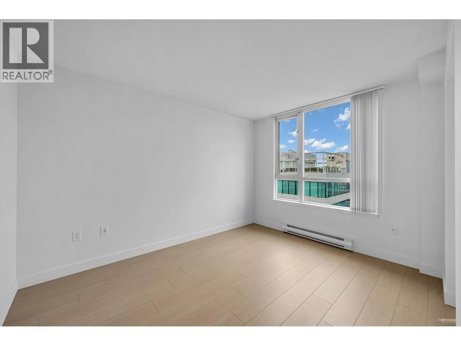 1705 7878 WESTMINSTER HIGHWAY
