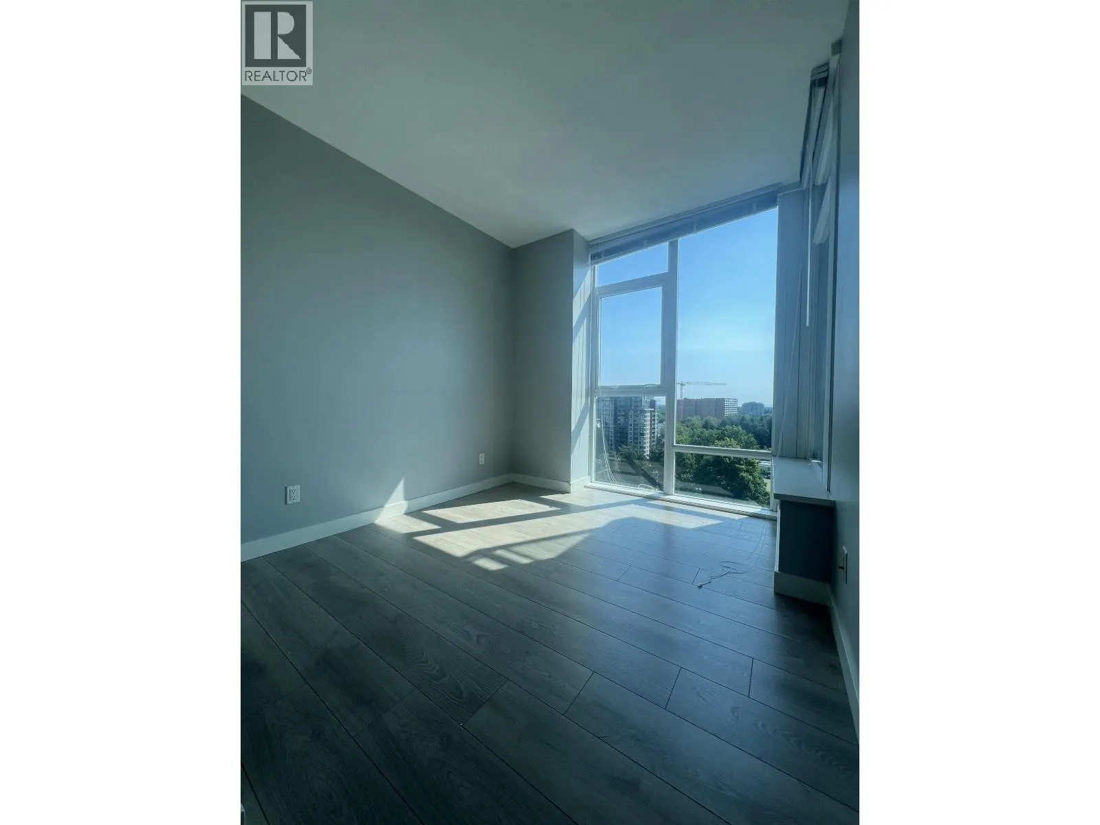 1706 7373 WESTMINSTER HIGHWAY