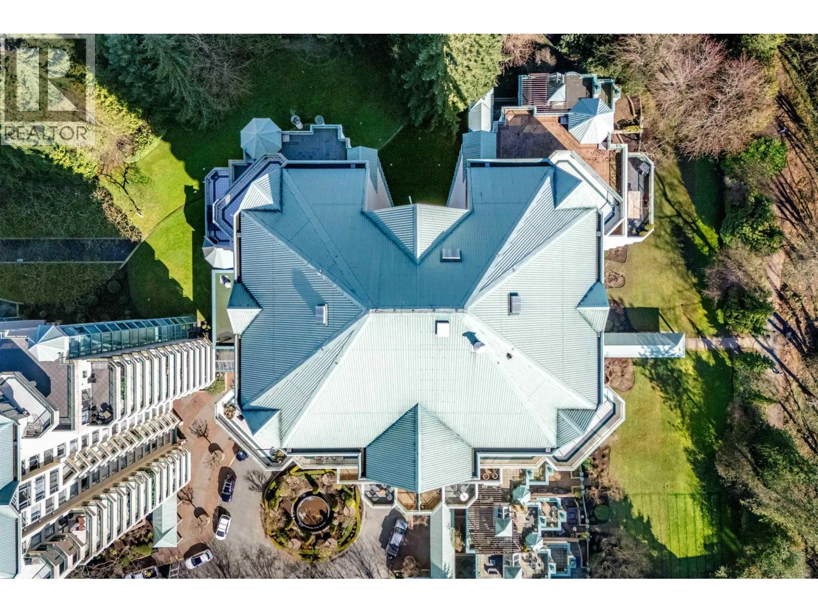 12A 338 TAYLOR WAY