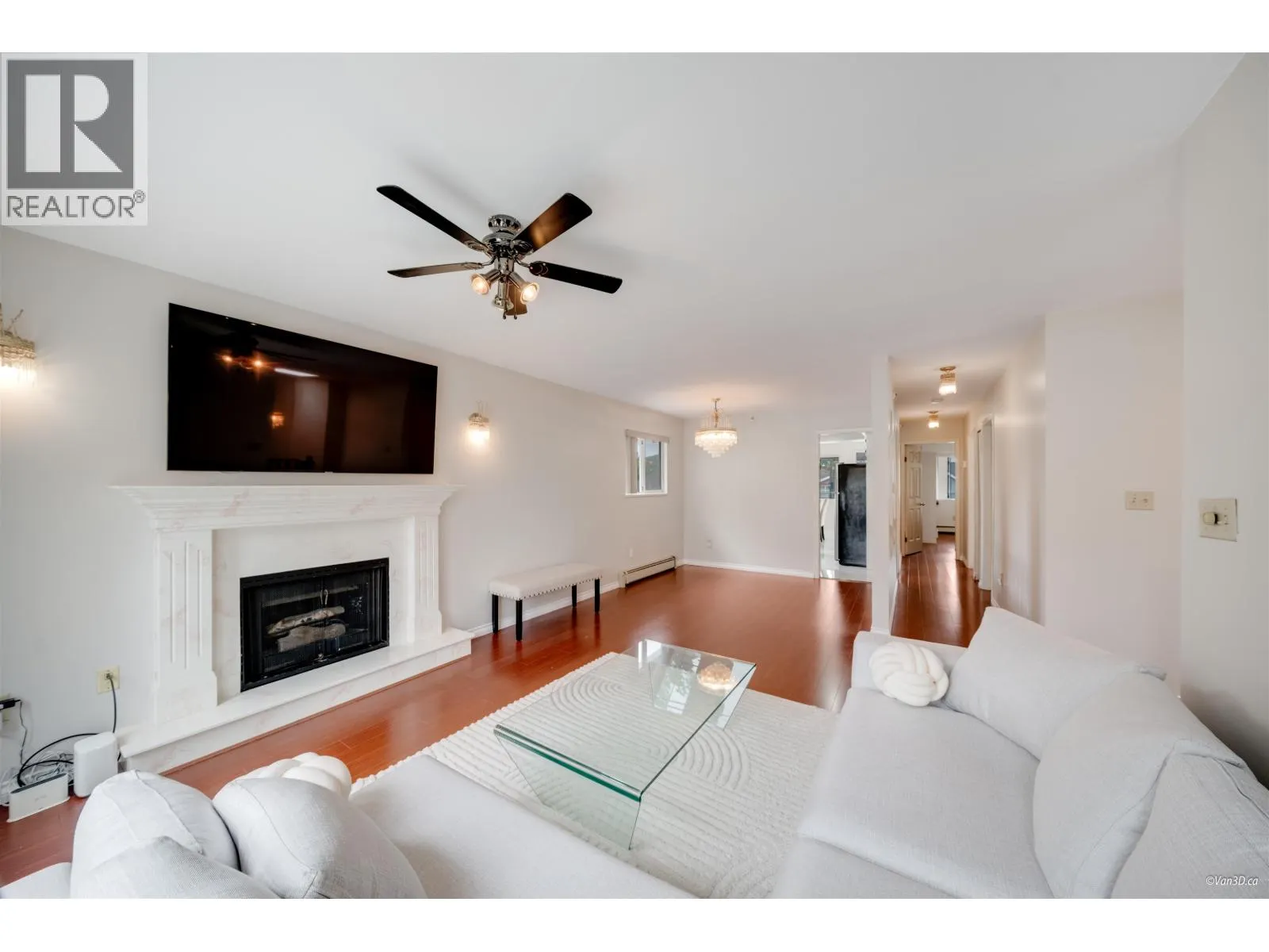 4021 VICTORIA DRIVE