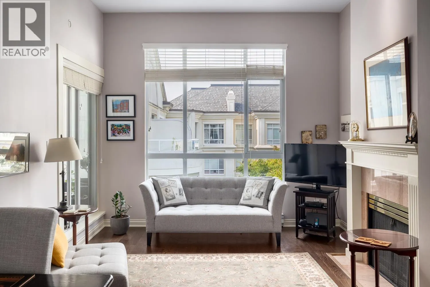 403 5735 HAMPTON PLACE