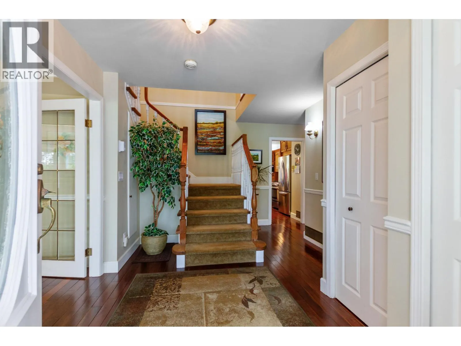 408 RIVERVIEW CRESCENT