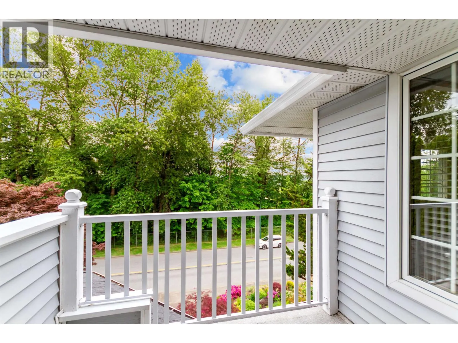 408 RIVERVIEW CRESCENT