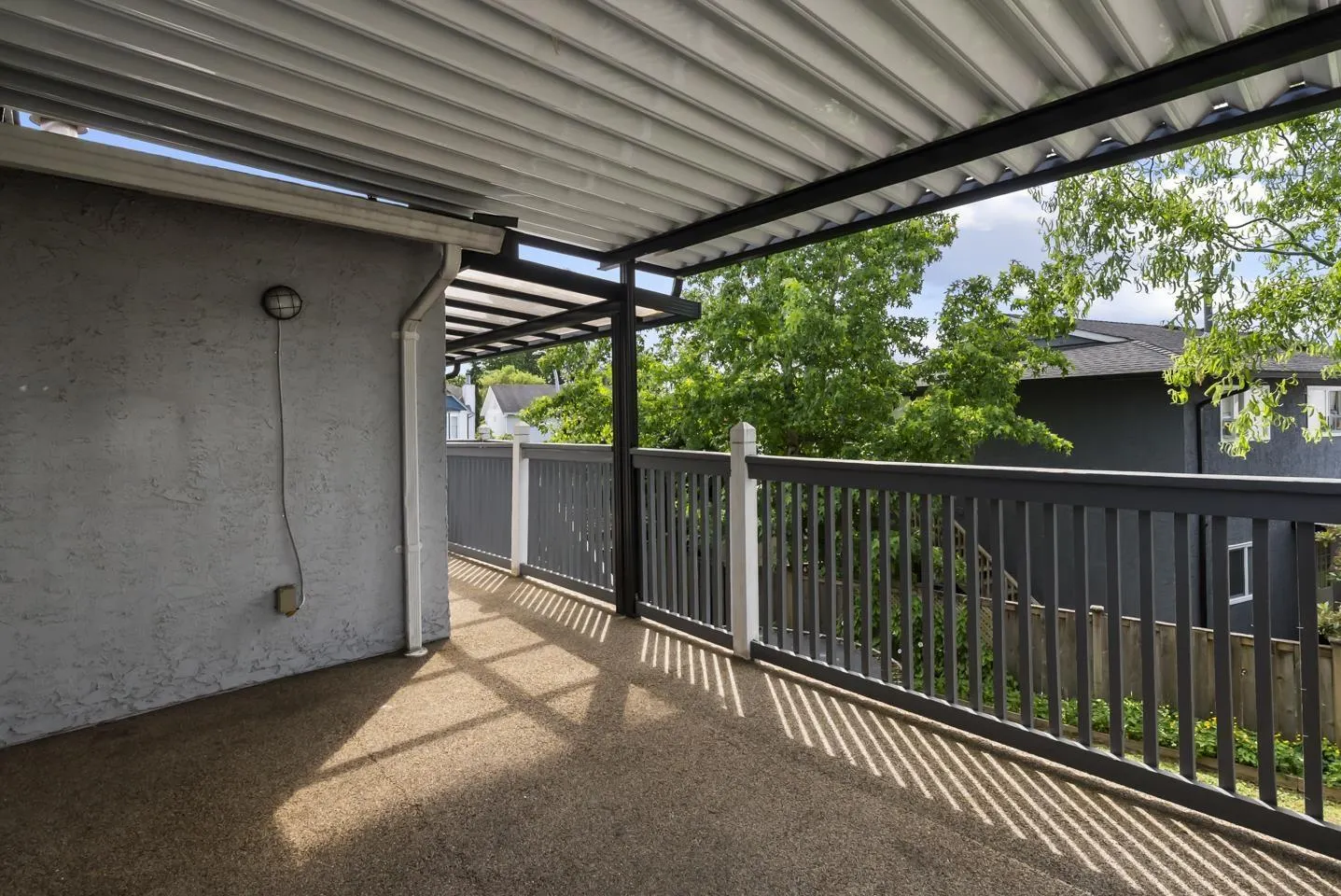 2268 WILLOUGHBY WAY