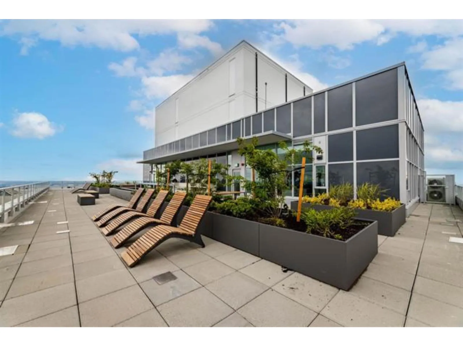 4105 13350 CENTRAL AVENUE