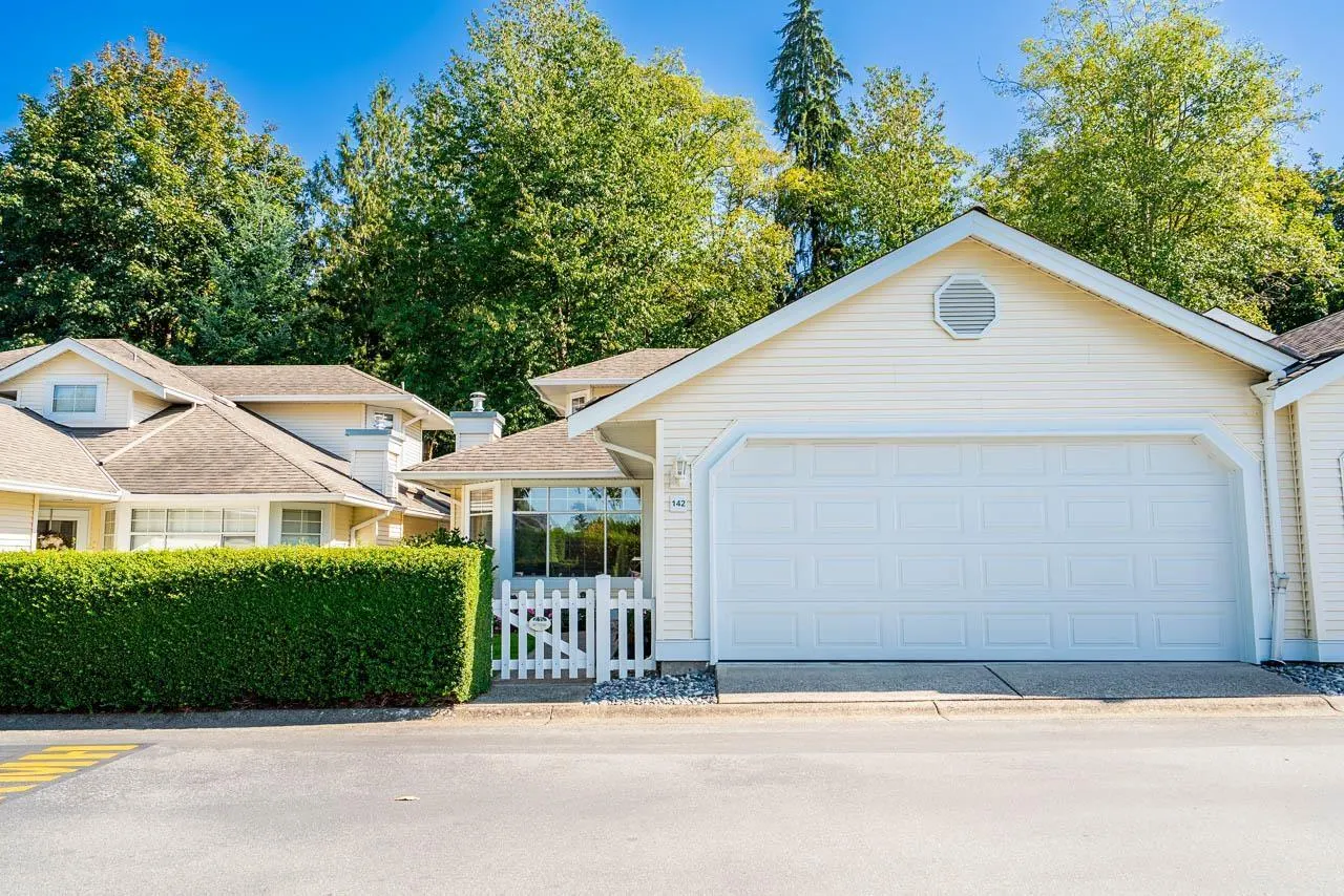 142 9208 208 STREET