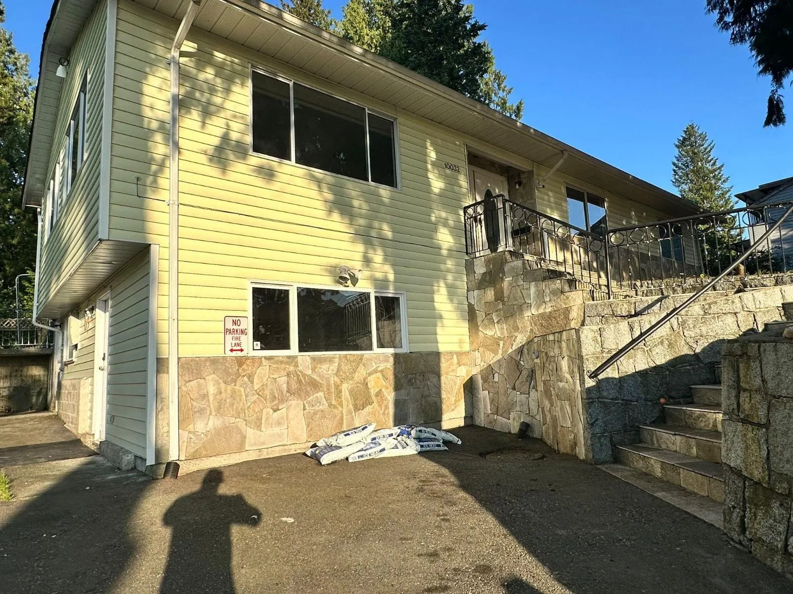 10032 122 STREET