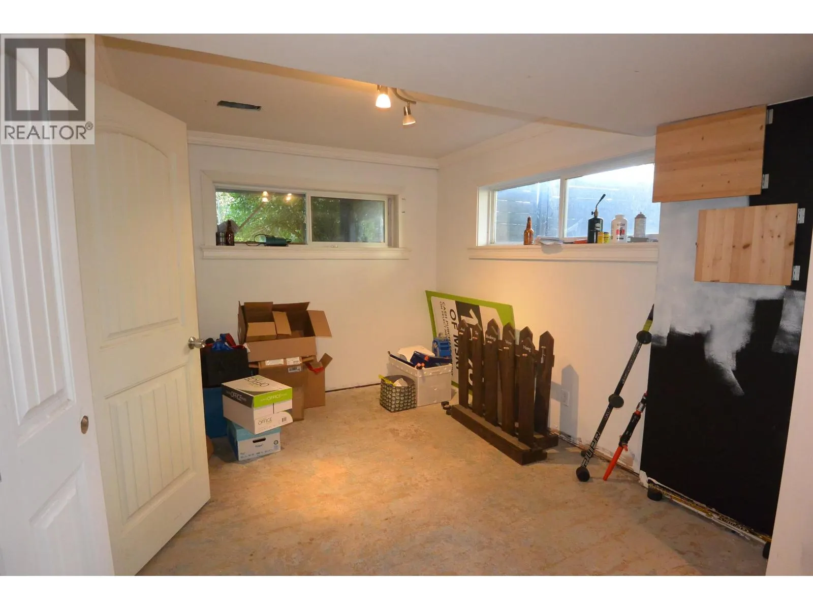 3020 NADINA WAY