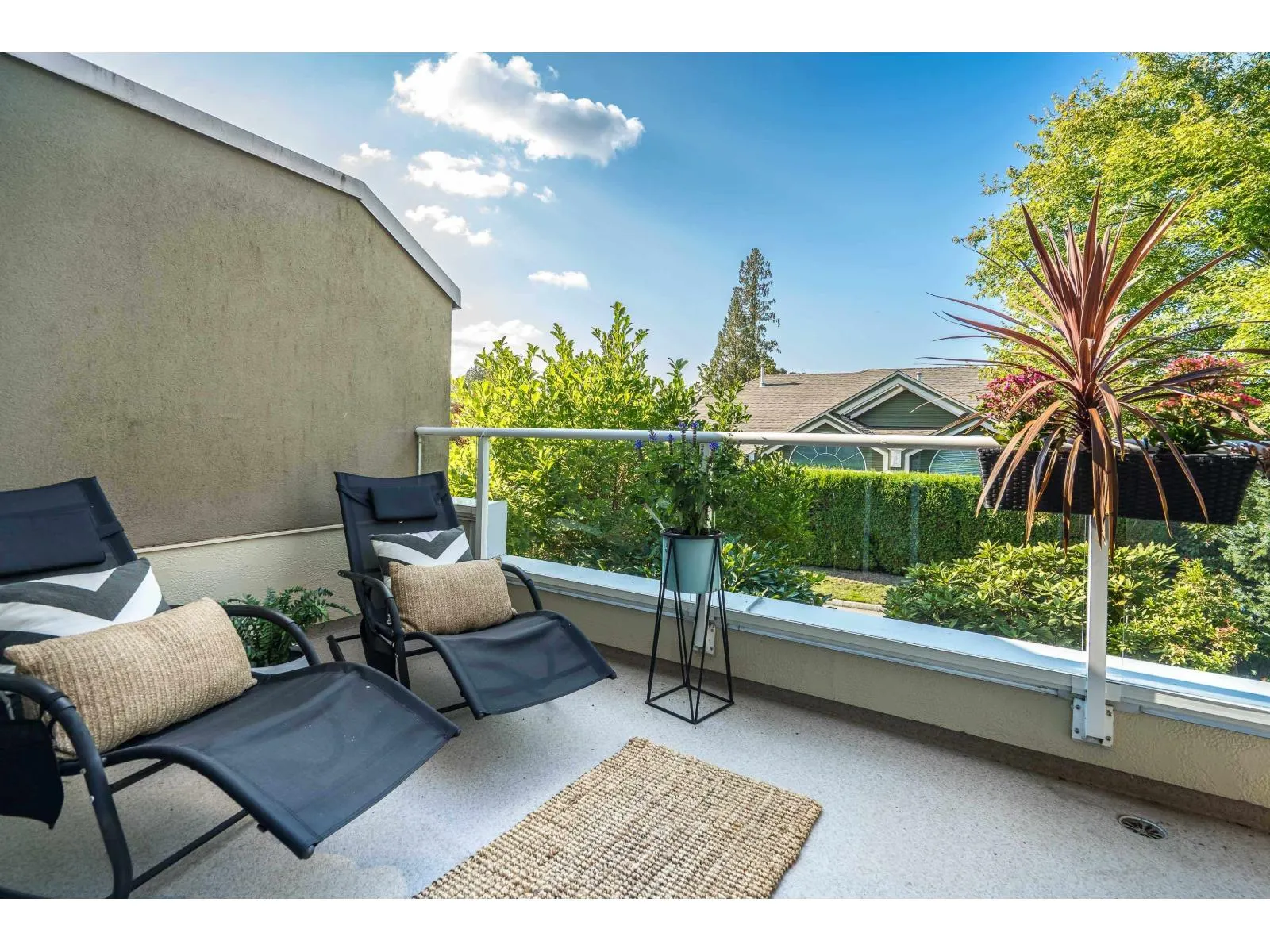 79 4001 OLD CLAYBURN ROAD