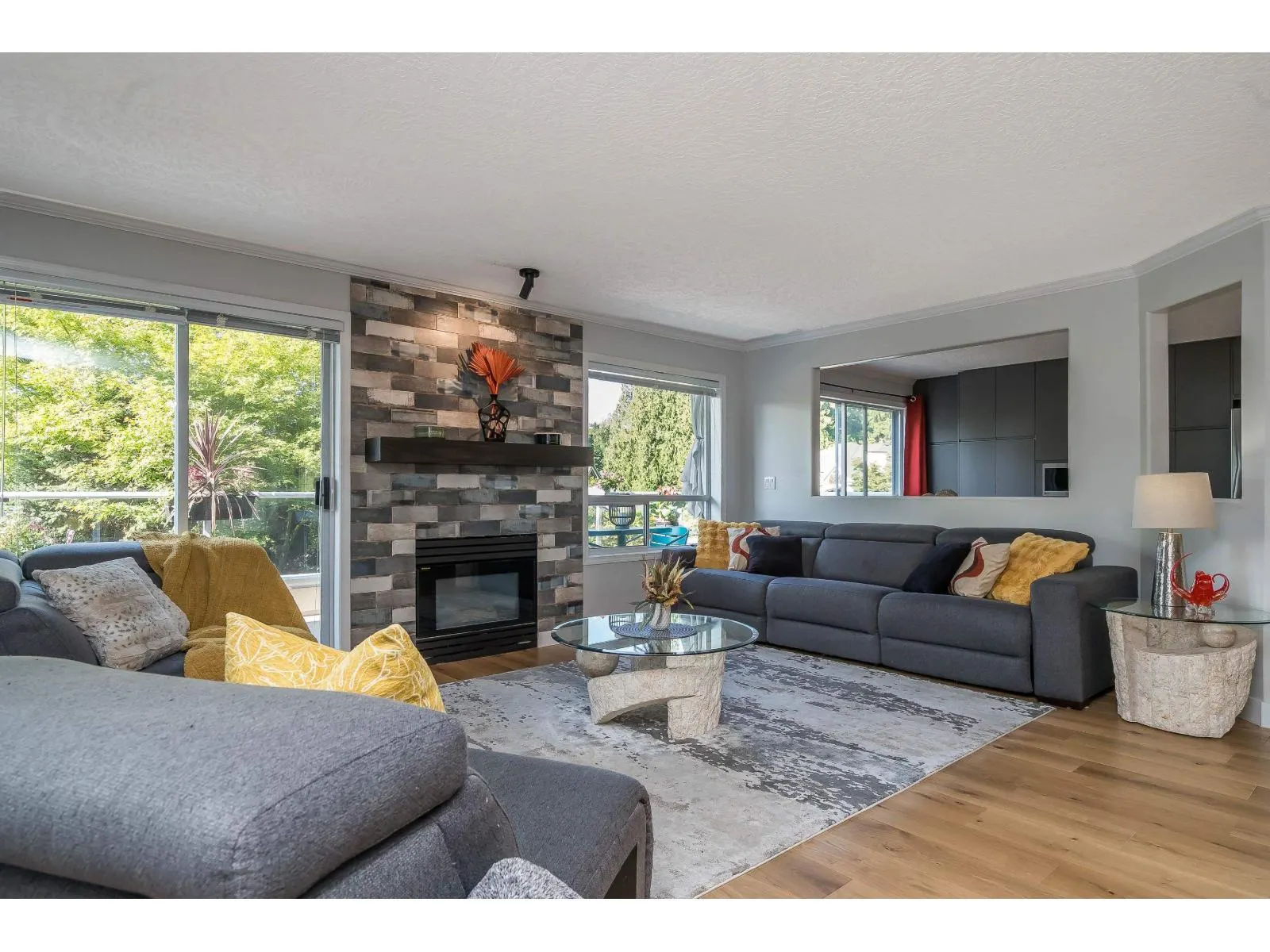79 4001 OLD CLAYBURN ROAD