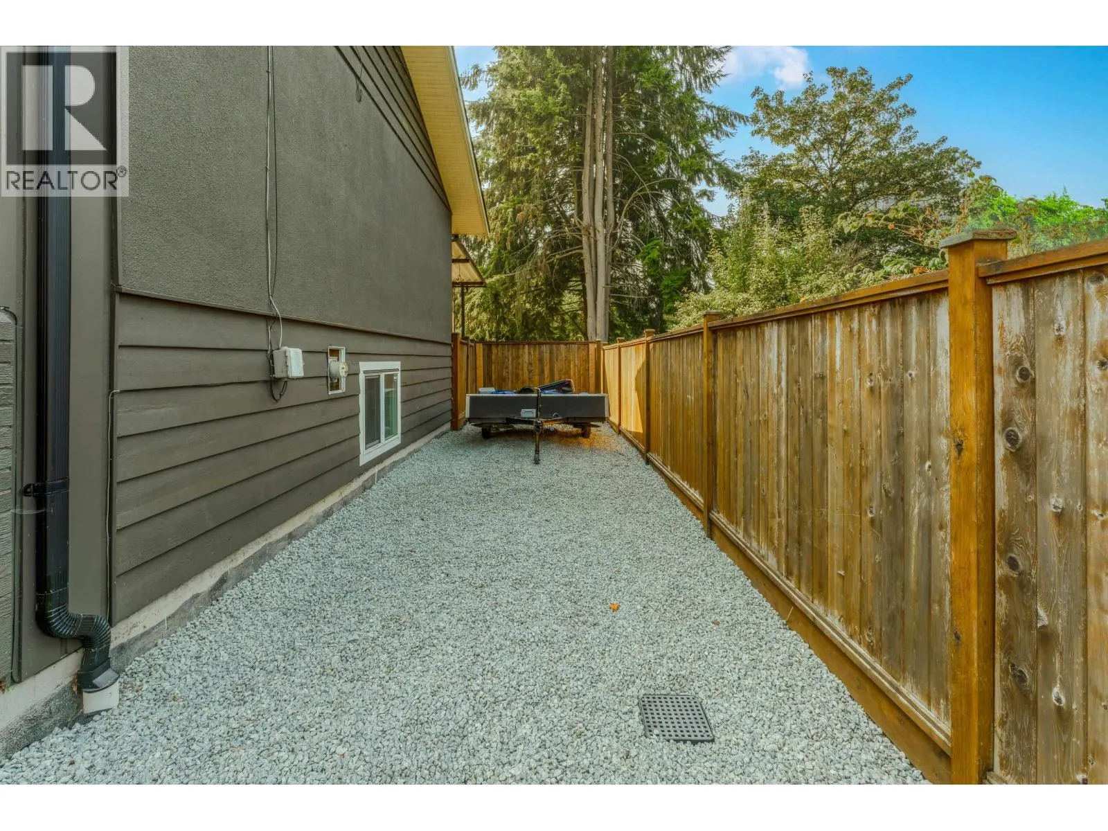 12209 214 STREET