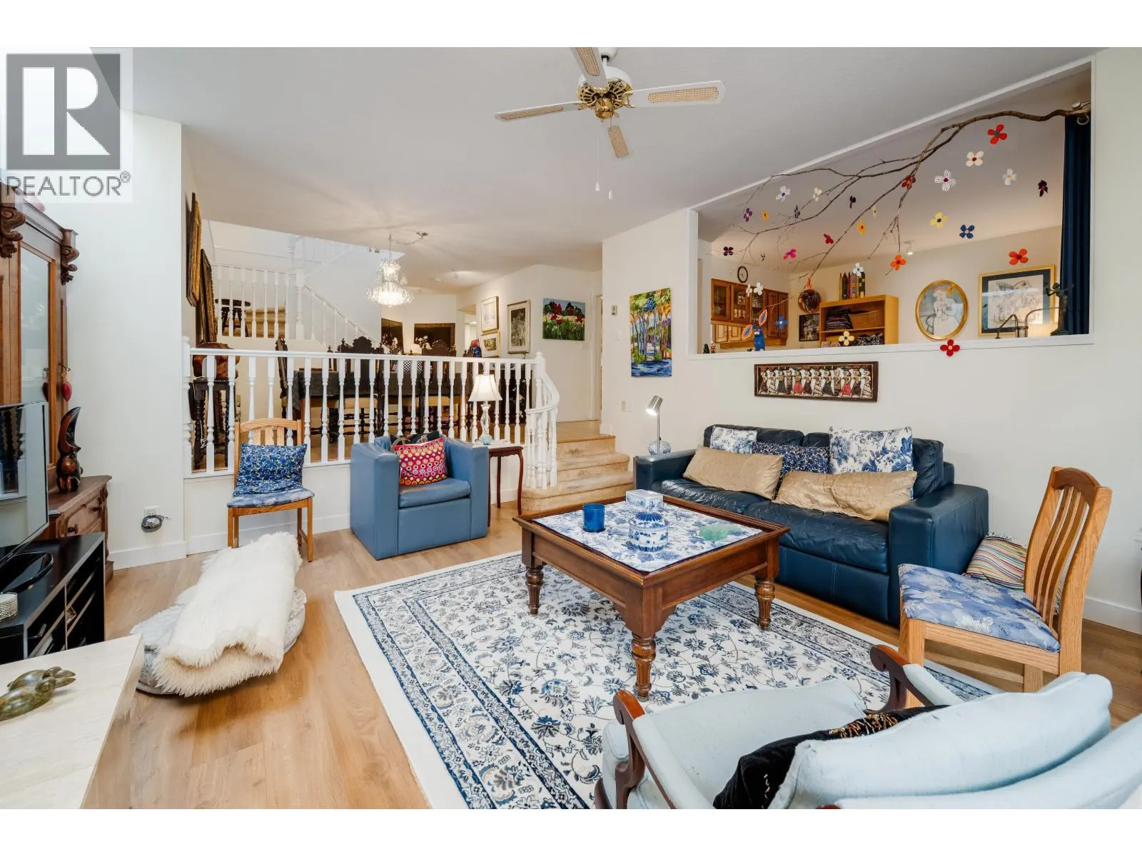 3945 CREEKSIDE PLACE