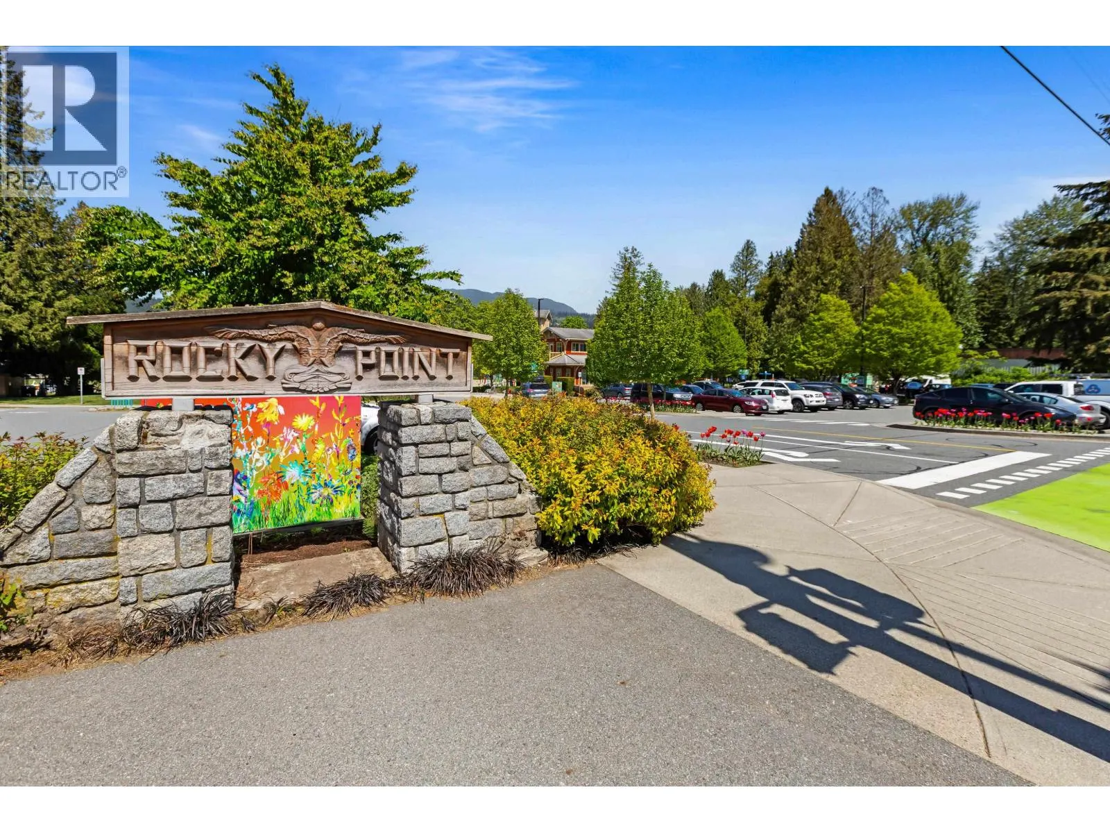 109 160 SHORELINE CIRCLE