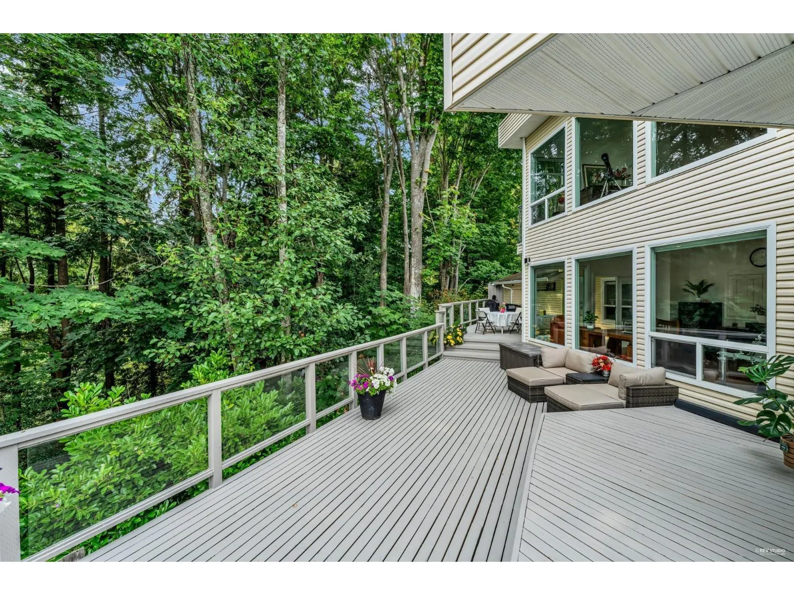 14104 MARINE DRIVE