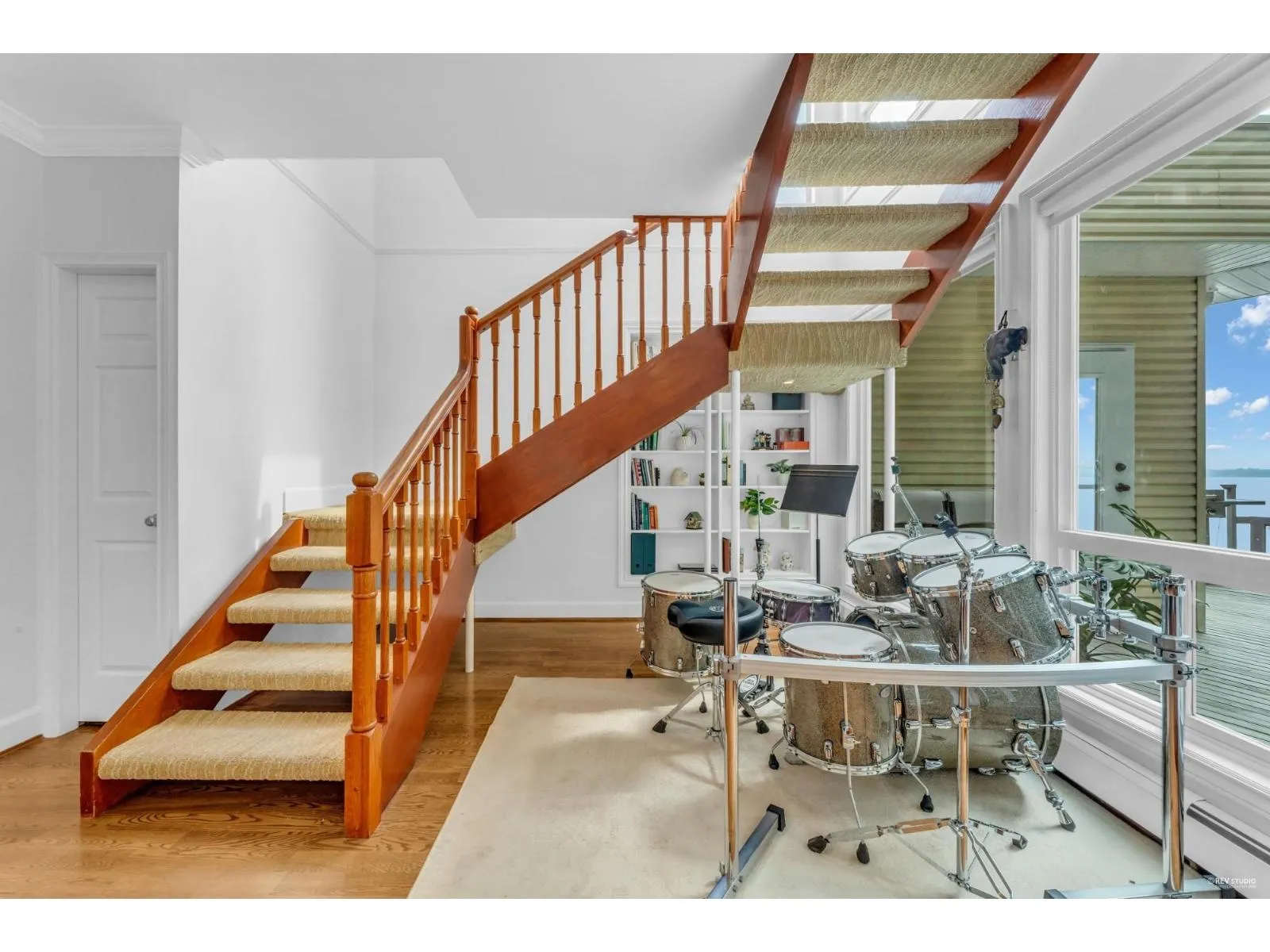 14104 MARINE DRIVE