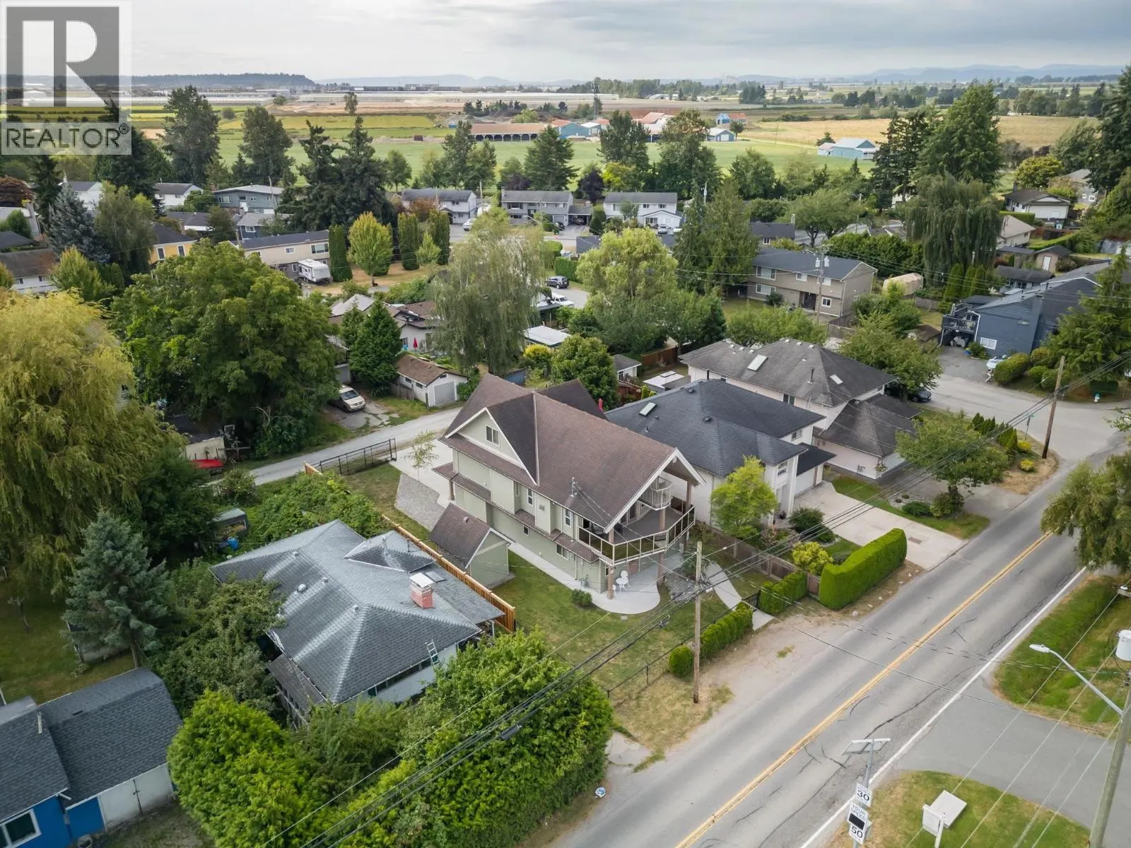 4394 RIVER ROAD WEST