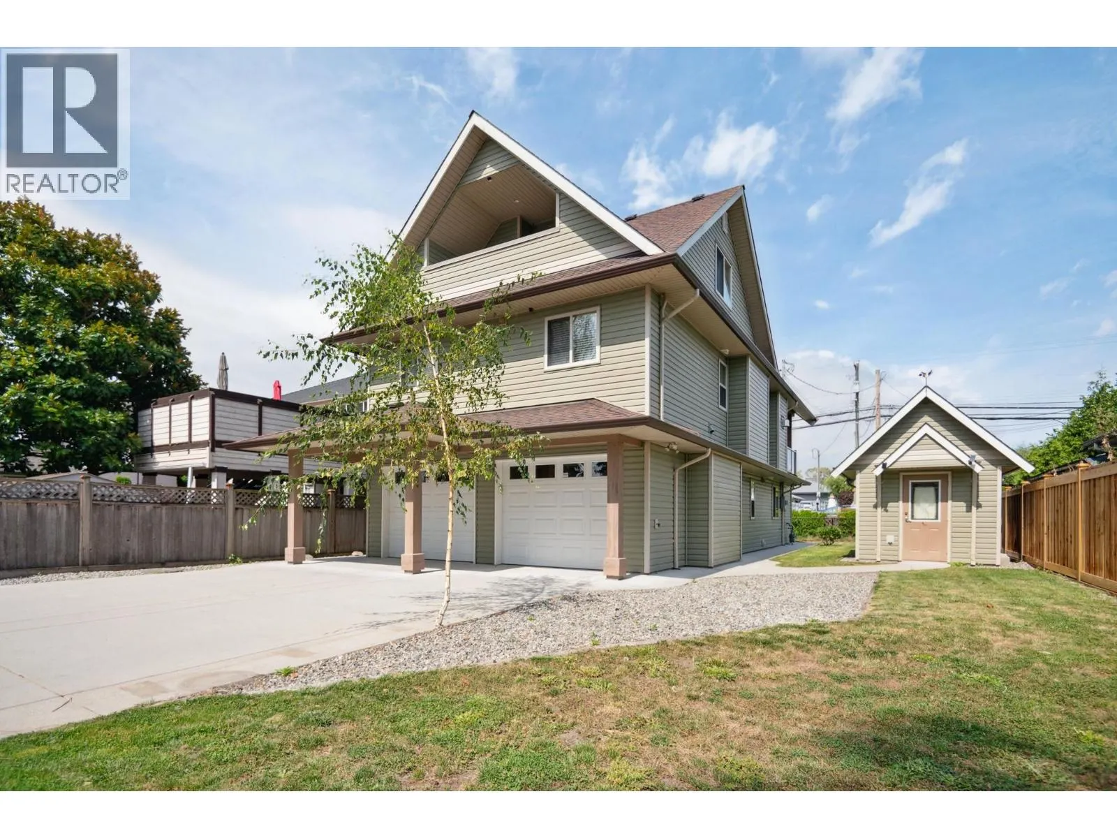 4394 RIVER ROAD WEST