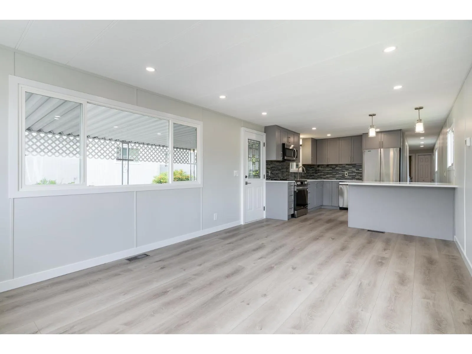 224 1840 160 STREET