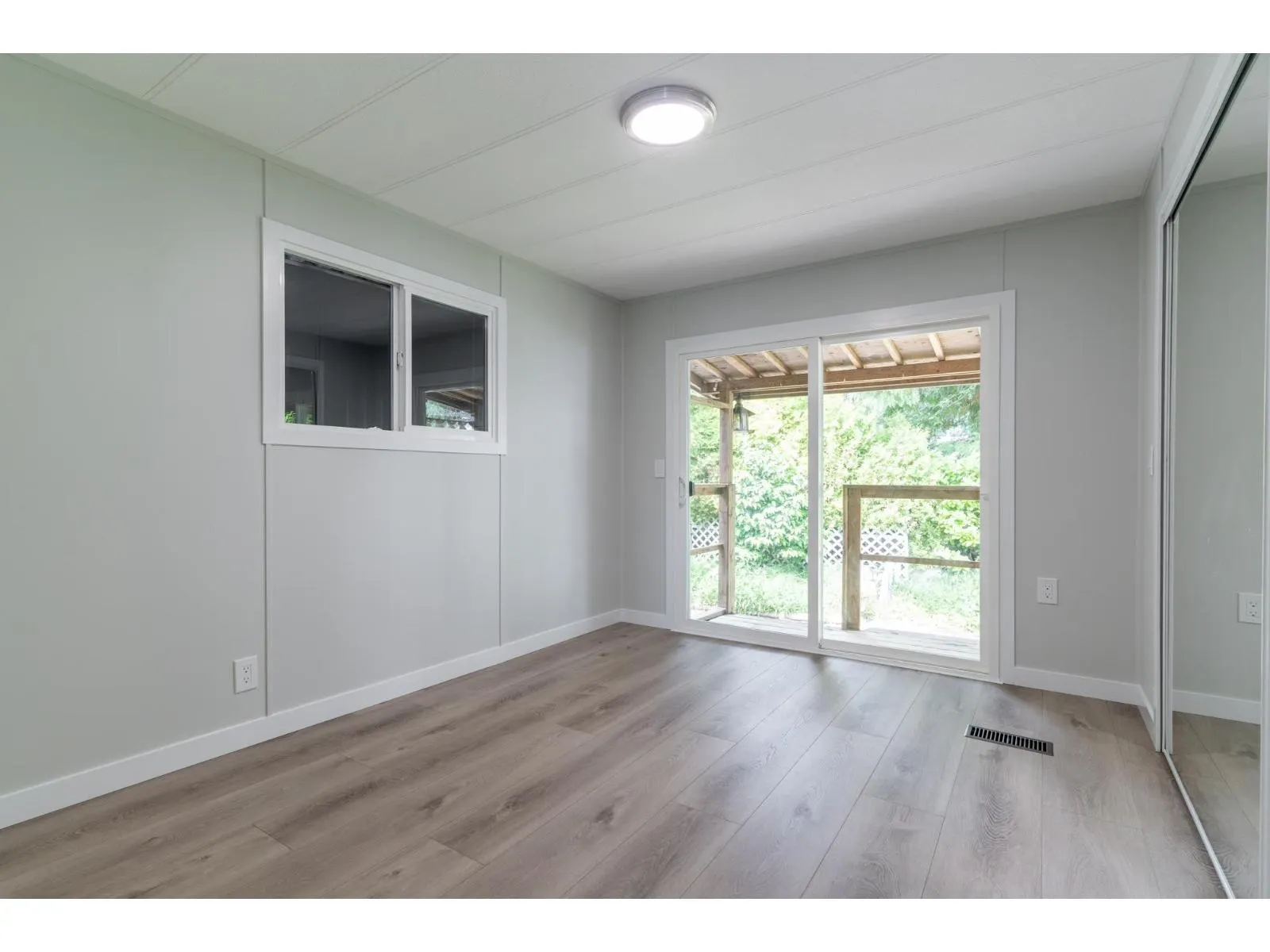 224 1840 160 STREET