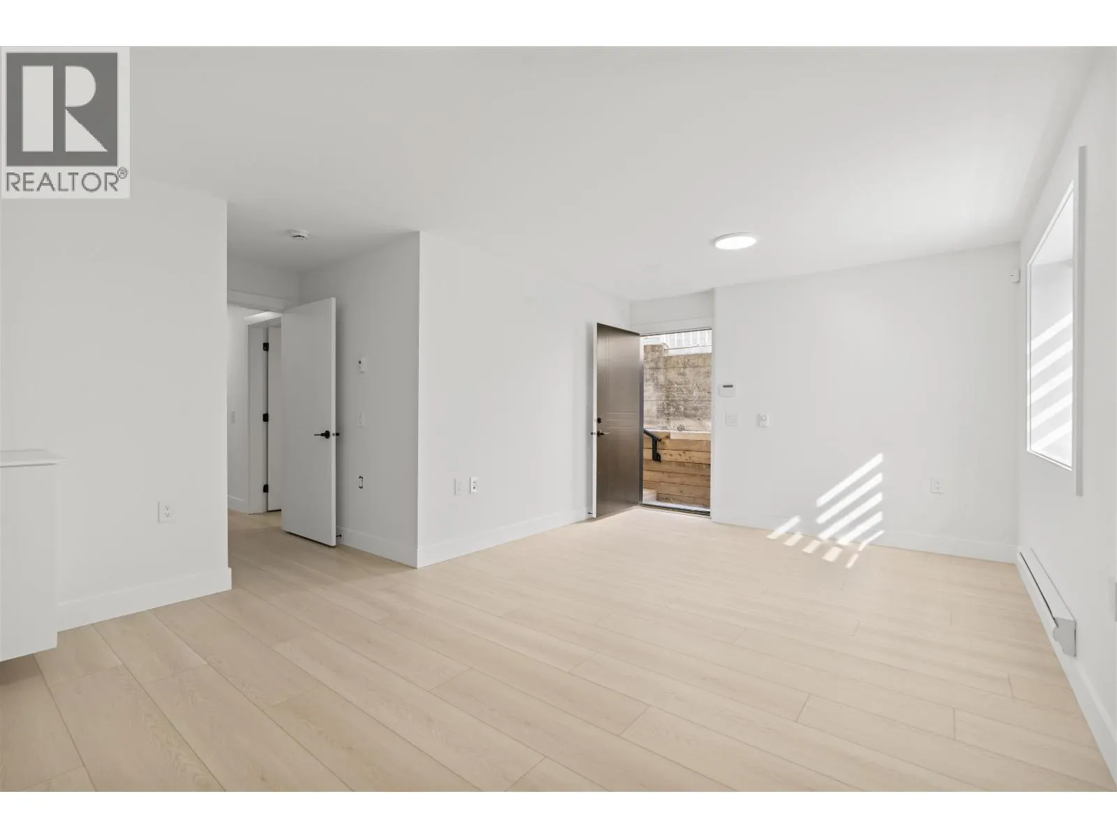 3749 UNION STREET
