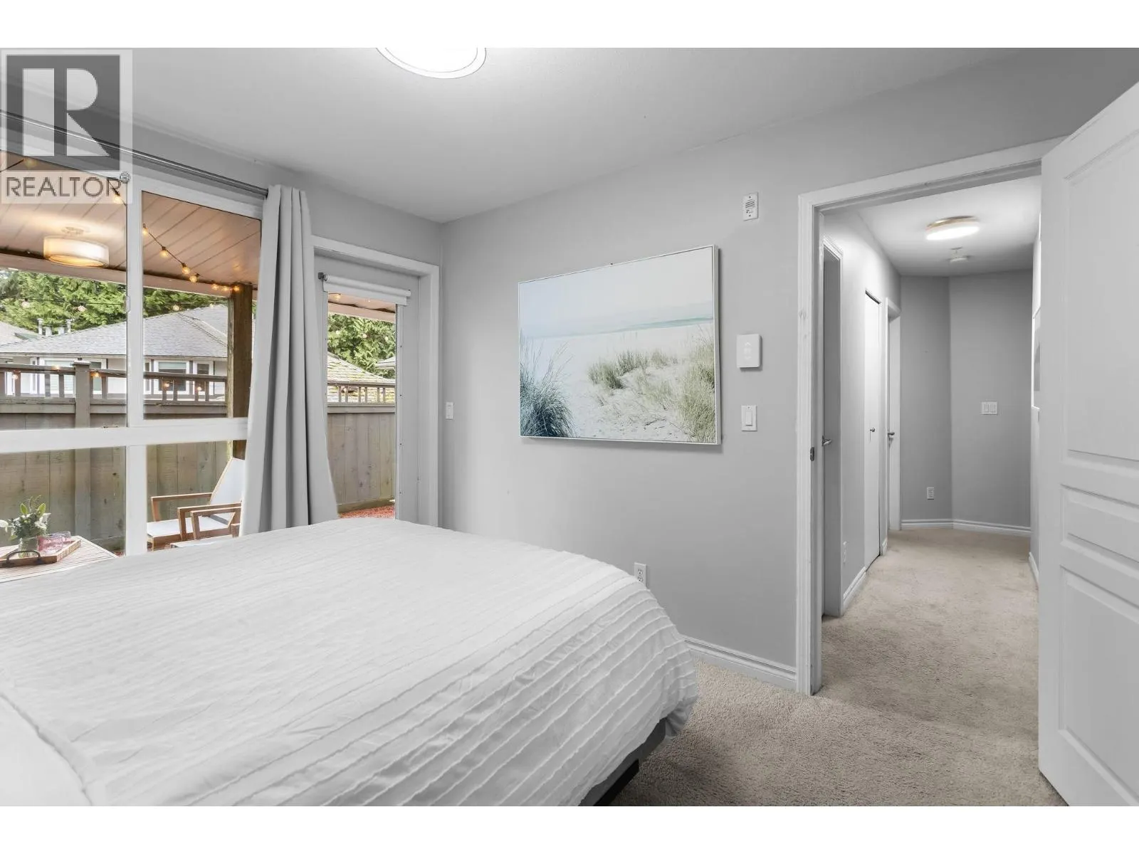 12-1071 LYNN VALLEY ROAD