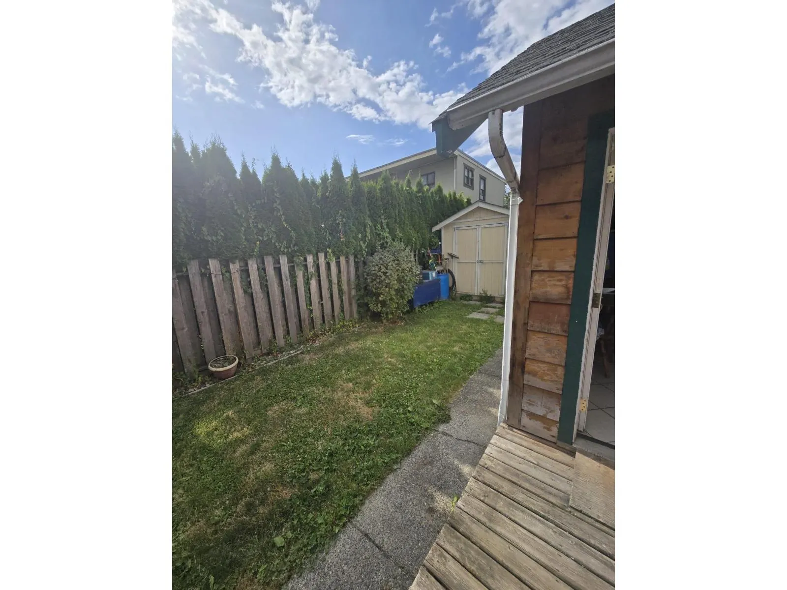9445 NOWELL STREET|Chilliwack Proper East