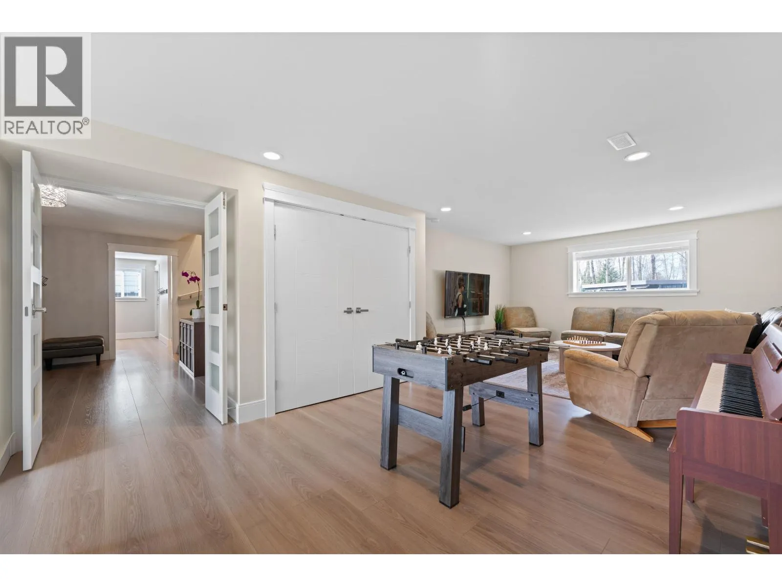 1281 MARSDEN COURT