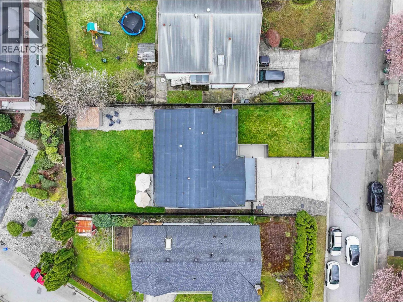 1281 MARSDEN COURT