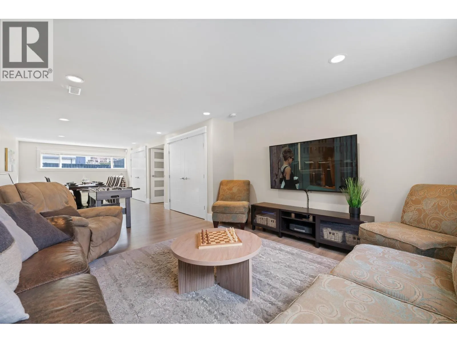 1281 MARSDEN COURT