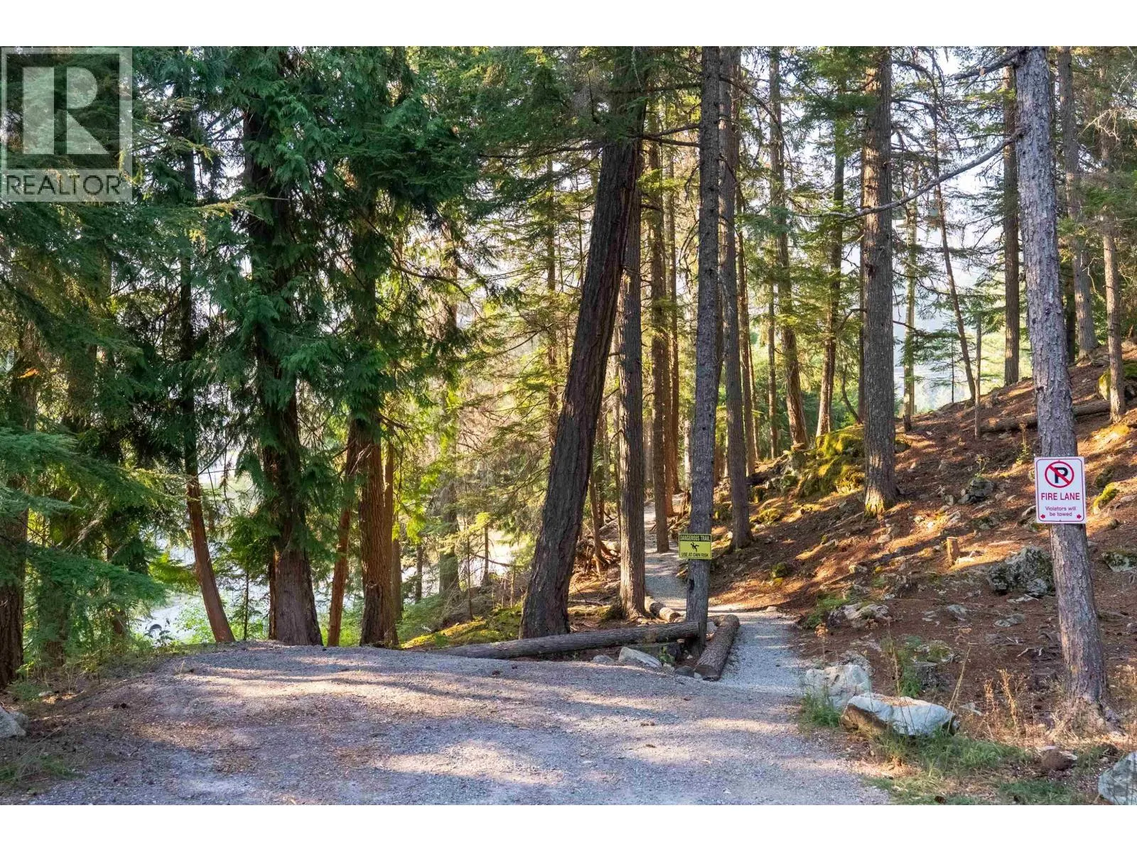 F105 1400 ALTA LAKE ROAD