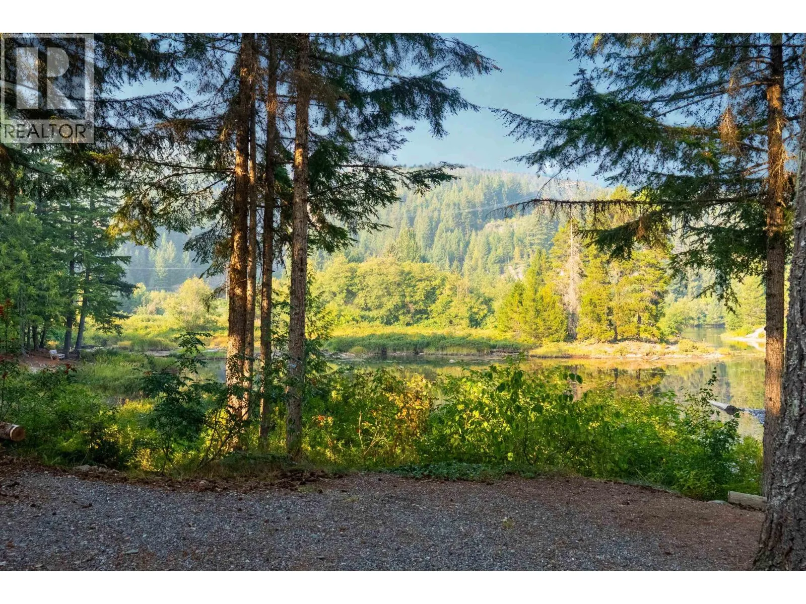 F105 1400 ALTA LAKE ROAD