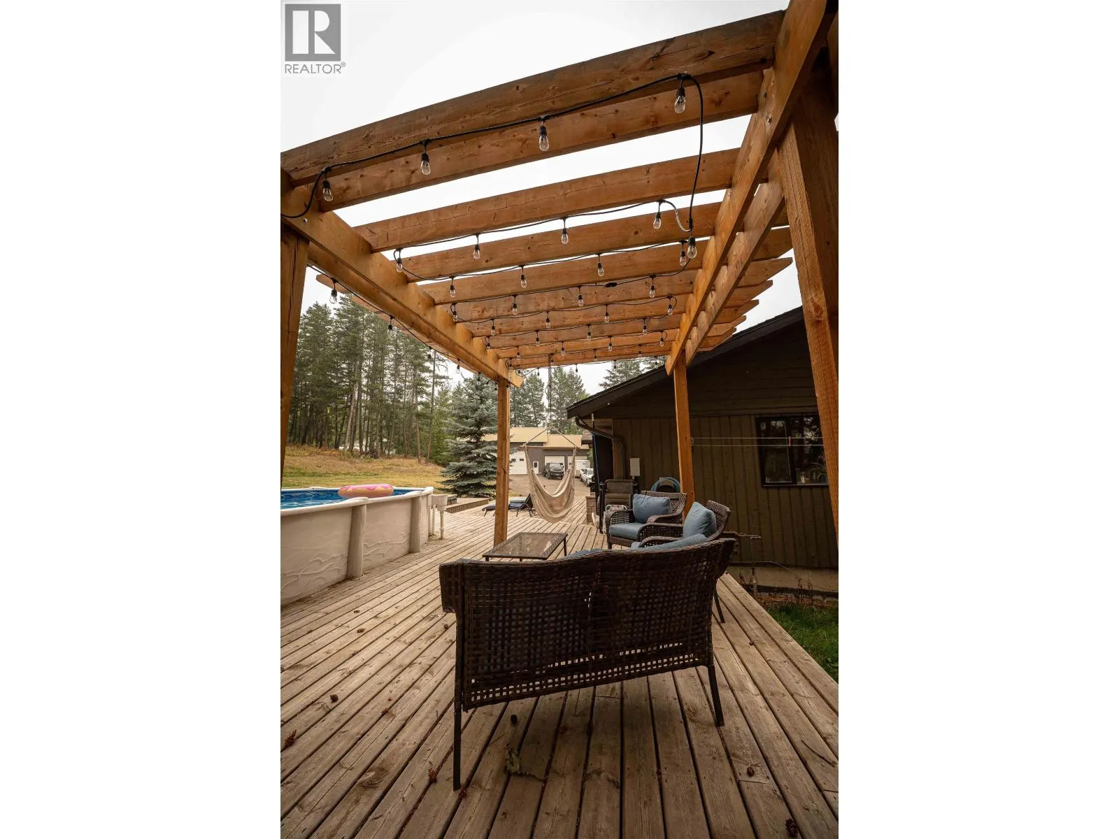 755 ROBERTS DRIVE