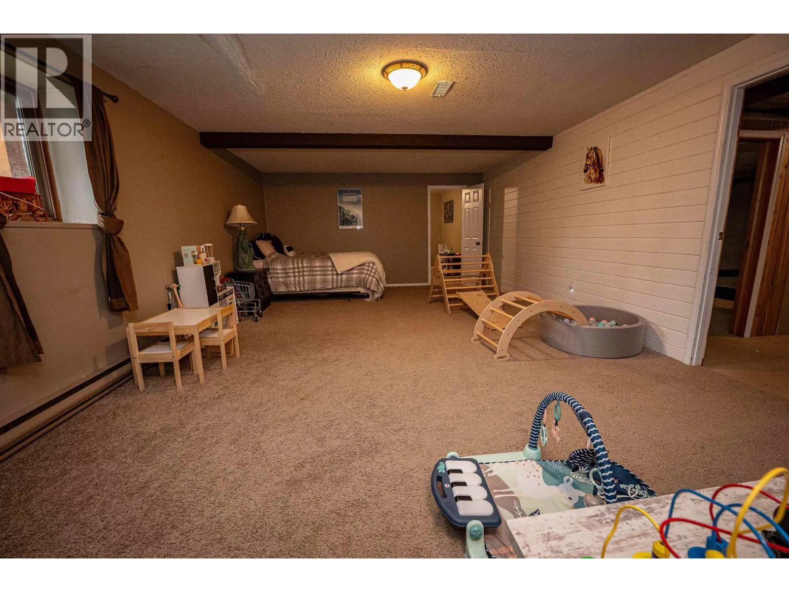 755 ROBERTS DRIVE