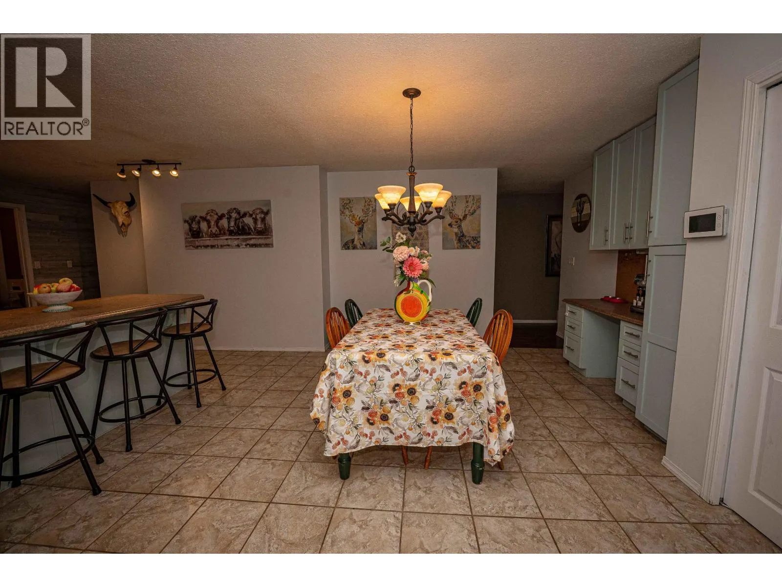 755 ROBERTS DRIVE