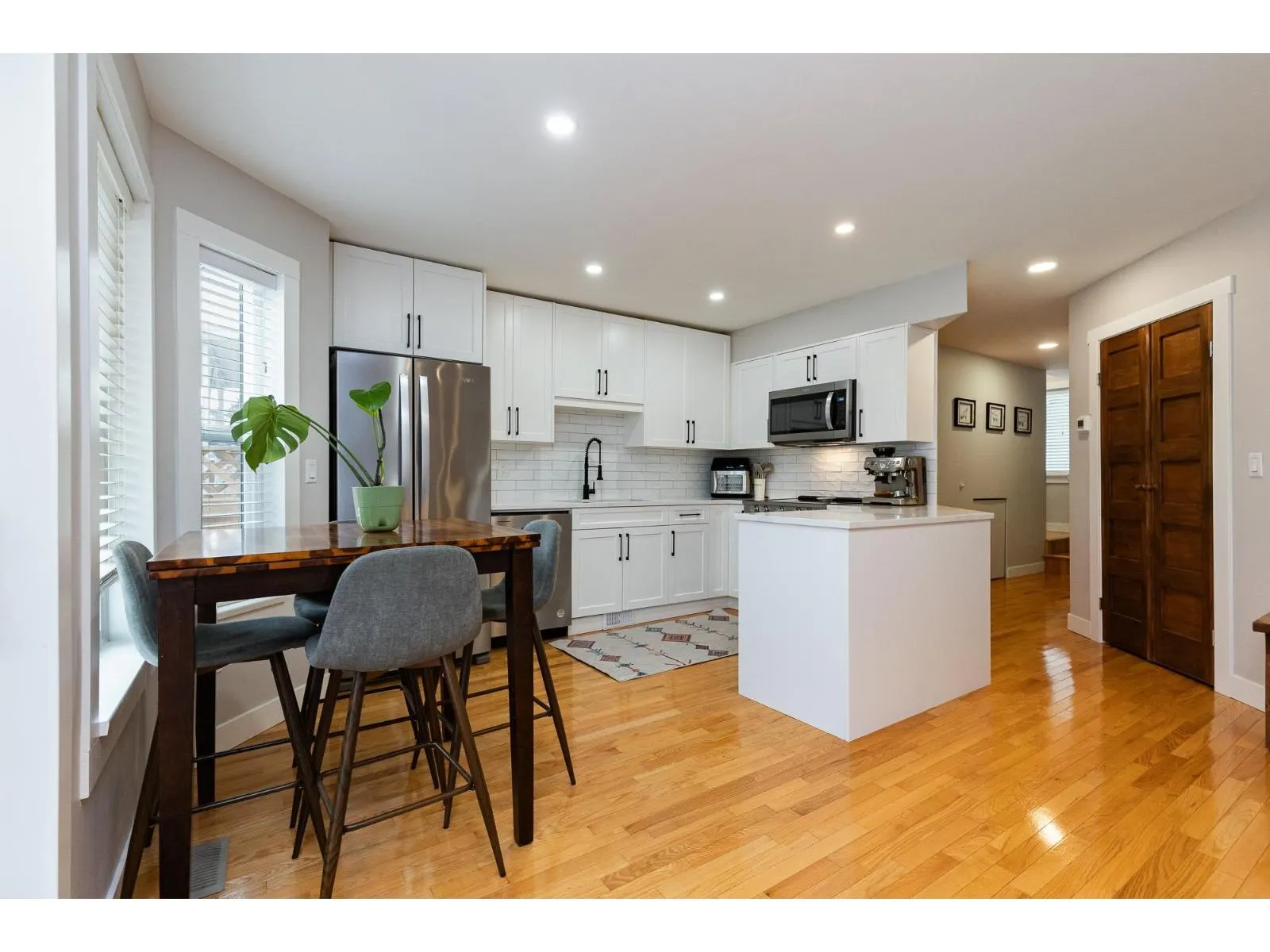 4 45640 STOREY AVENUE|Sardis West Vedder