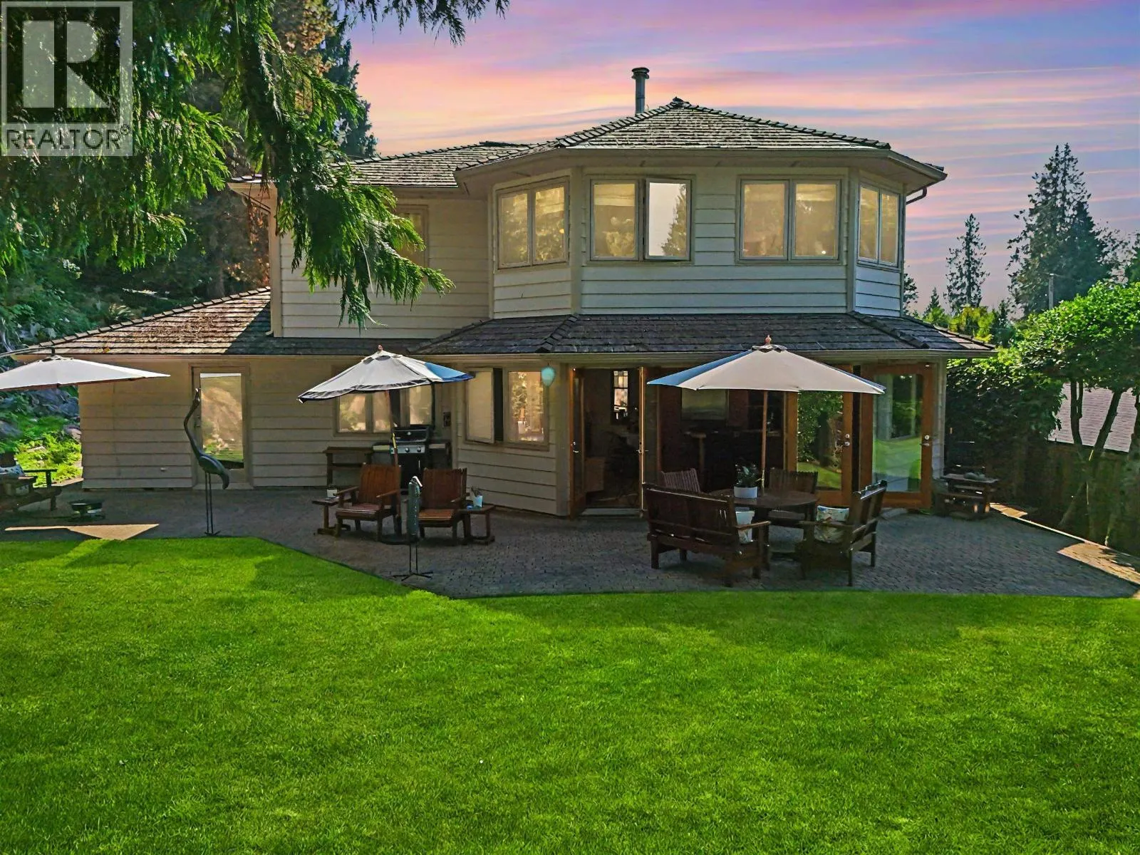 5475 GREENLEAF ROAD