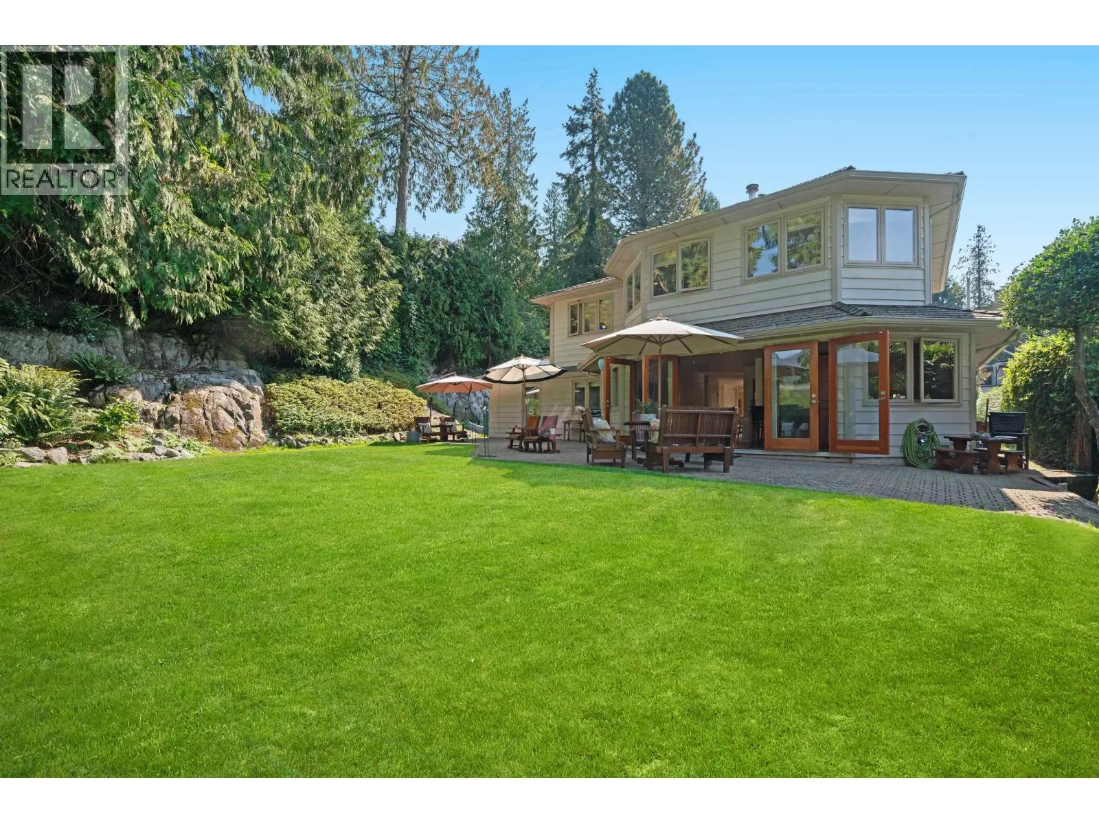 5475 GREENLEAF ROAD