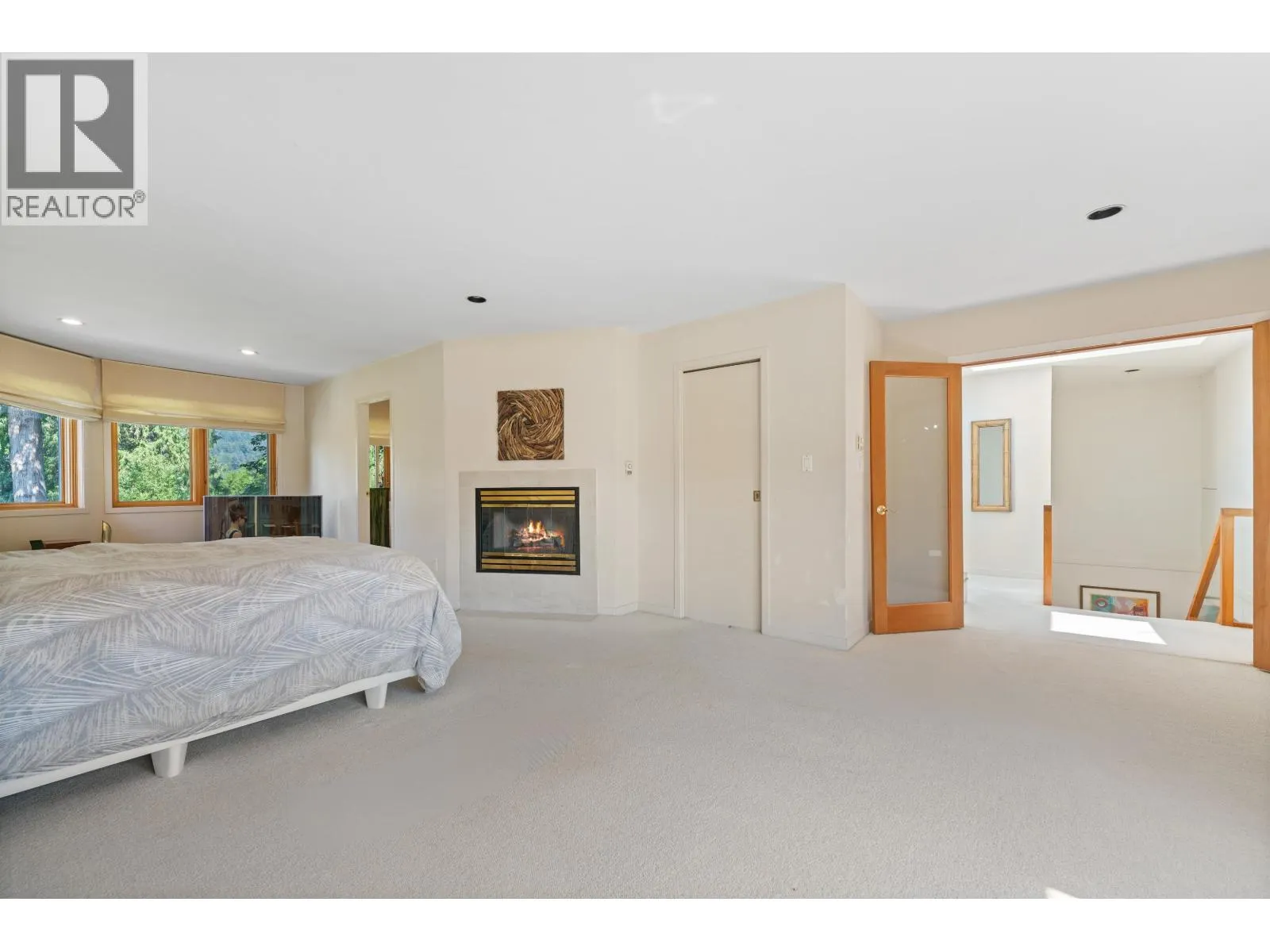 5475 GREENLEAF ROAD