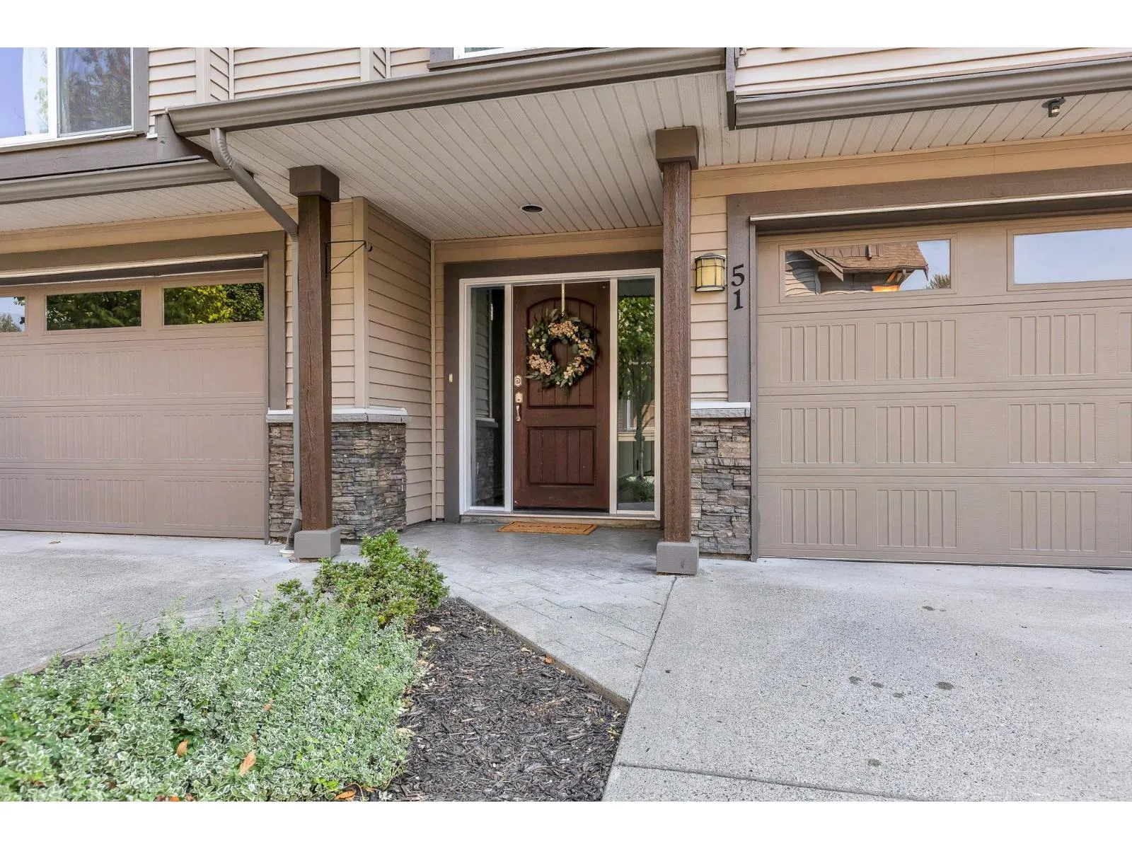 51 45085 WOLFE ROAD|Chilliwack Proper West