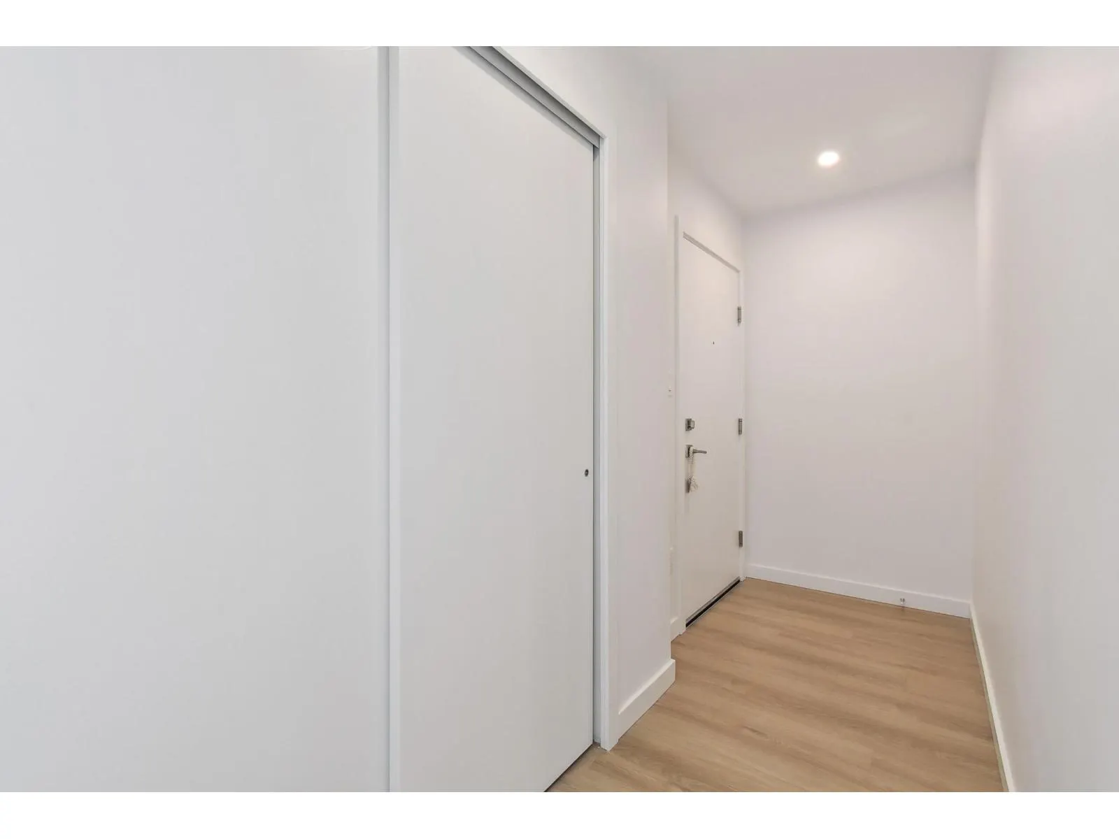 E113 13858 108 AVENUE