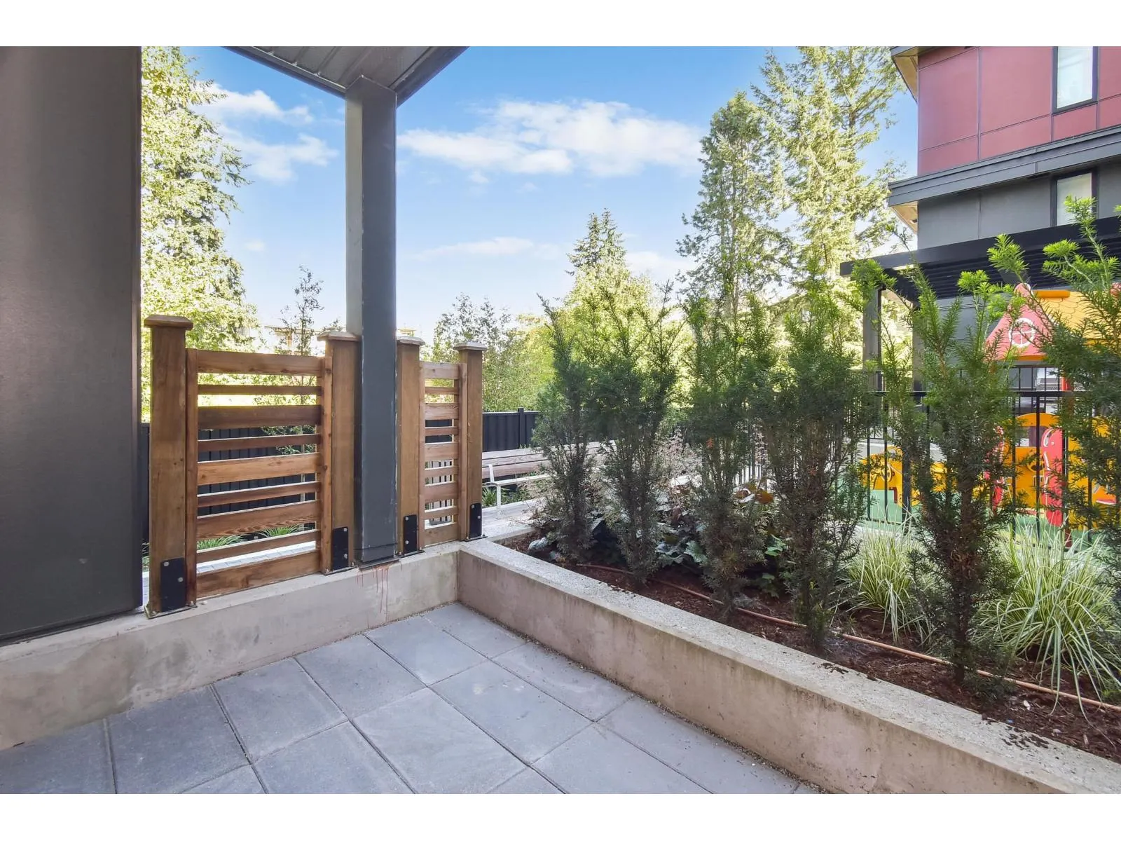 E113 13858 108 AVENUE