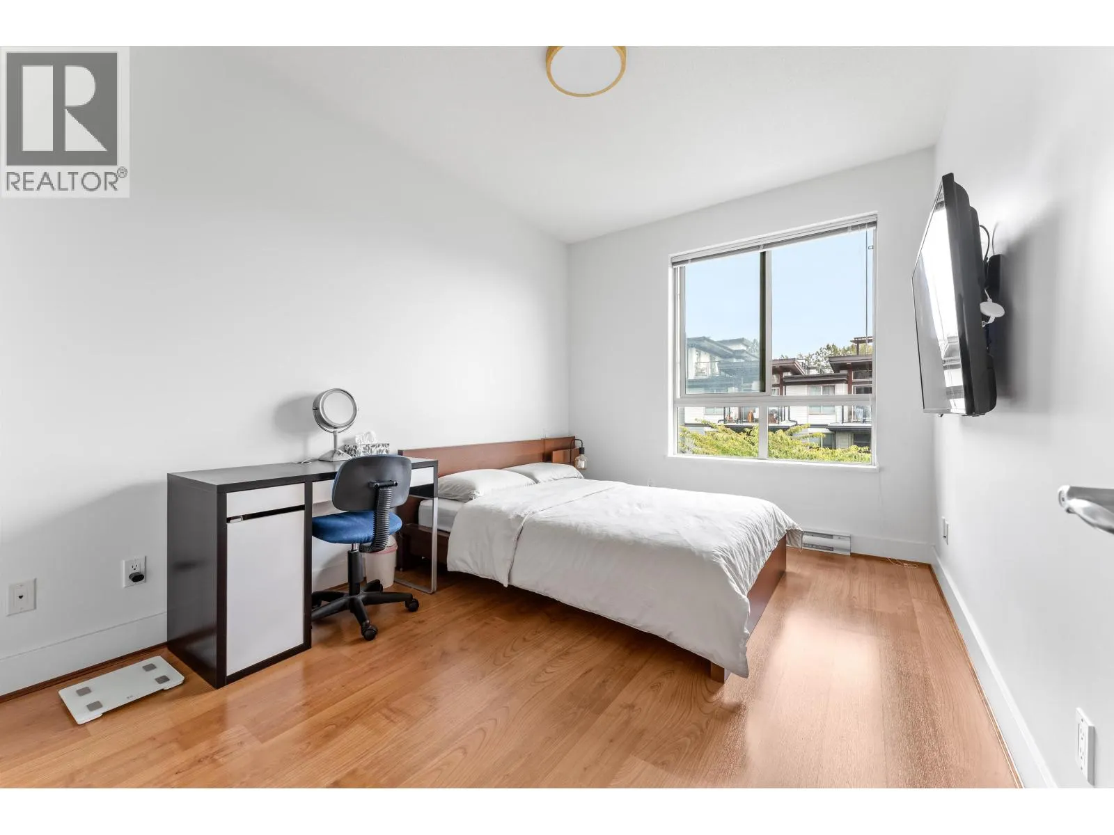 505 7428 BYRNEPARK WALK