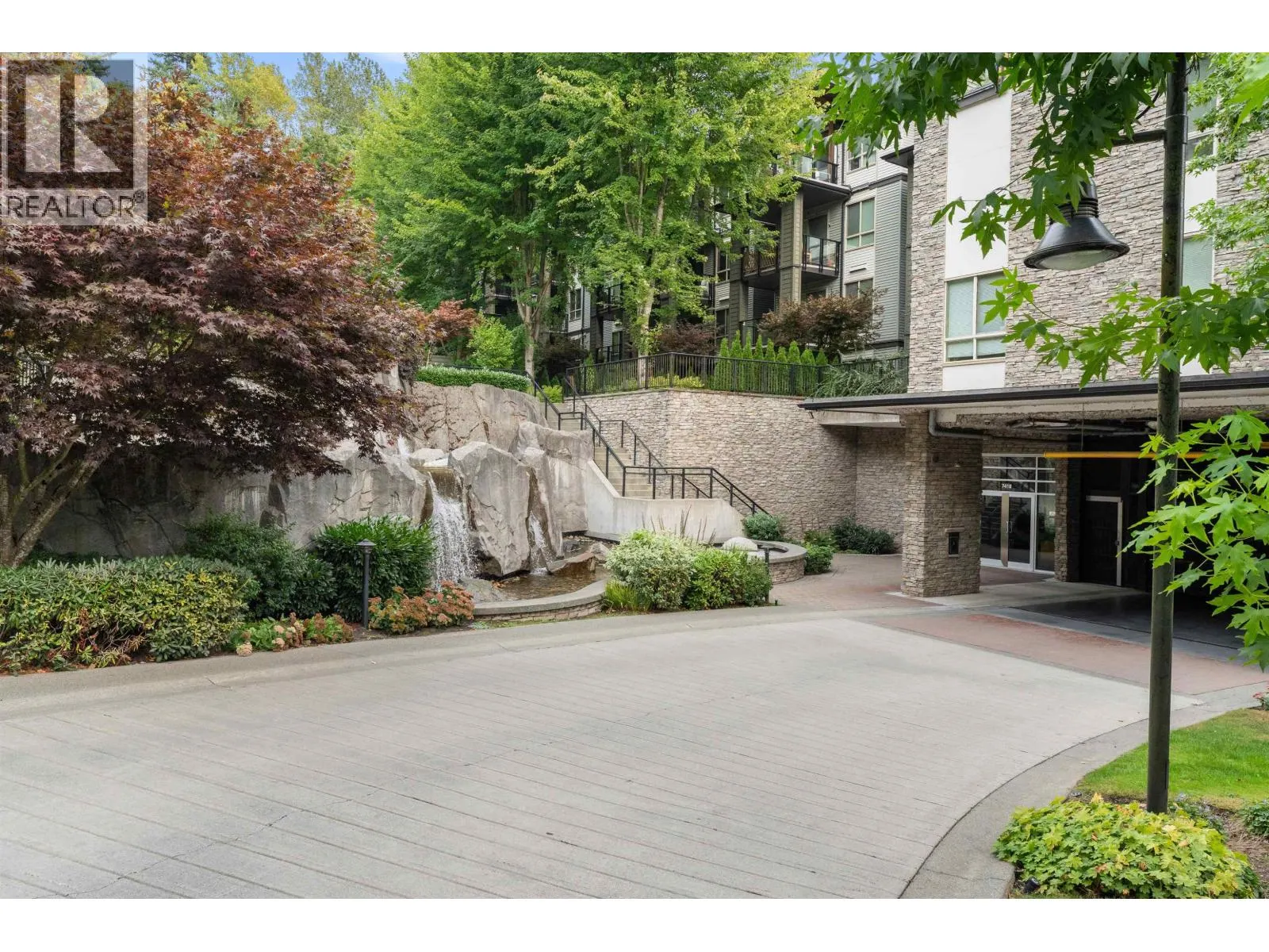 505 7428 BYRNEPARK WALK