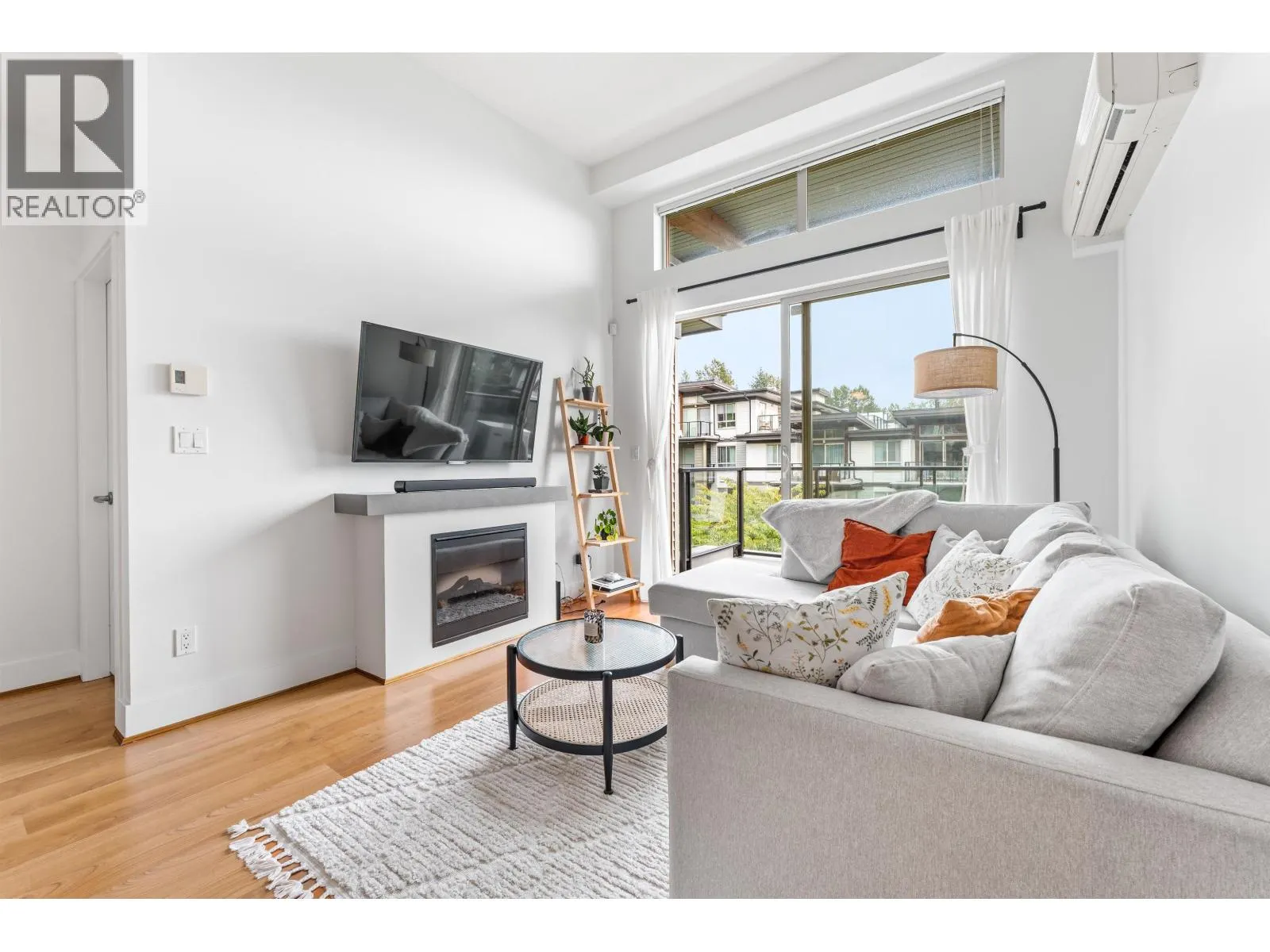 505 7428 BYRNEPARK WALK